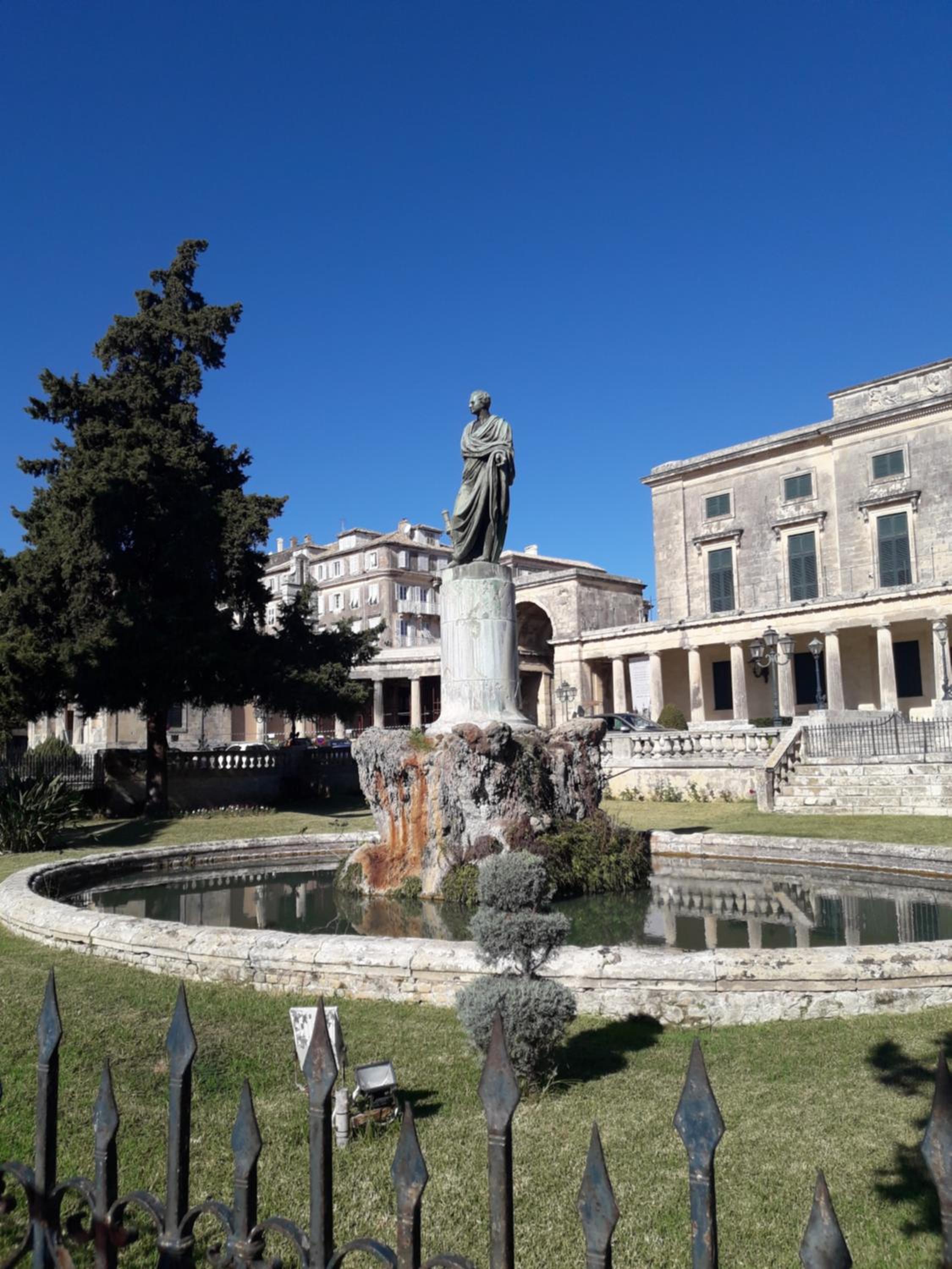 Garitsa Apartments B