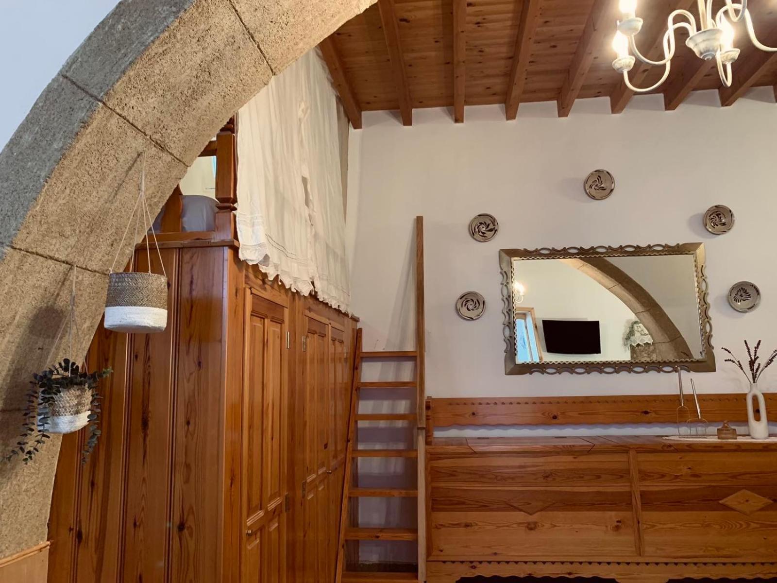Rustic House Archangelos