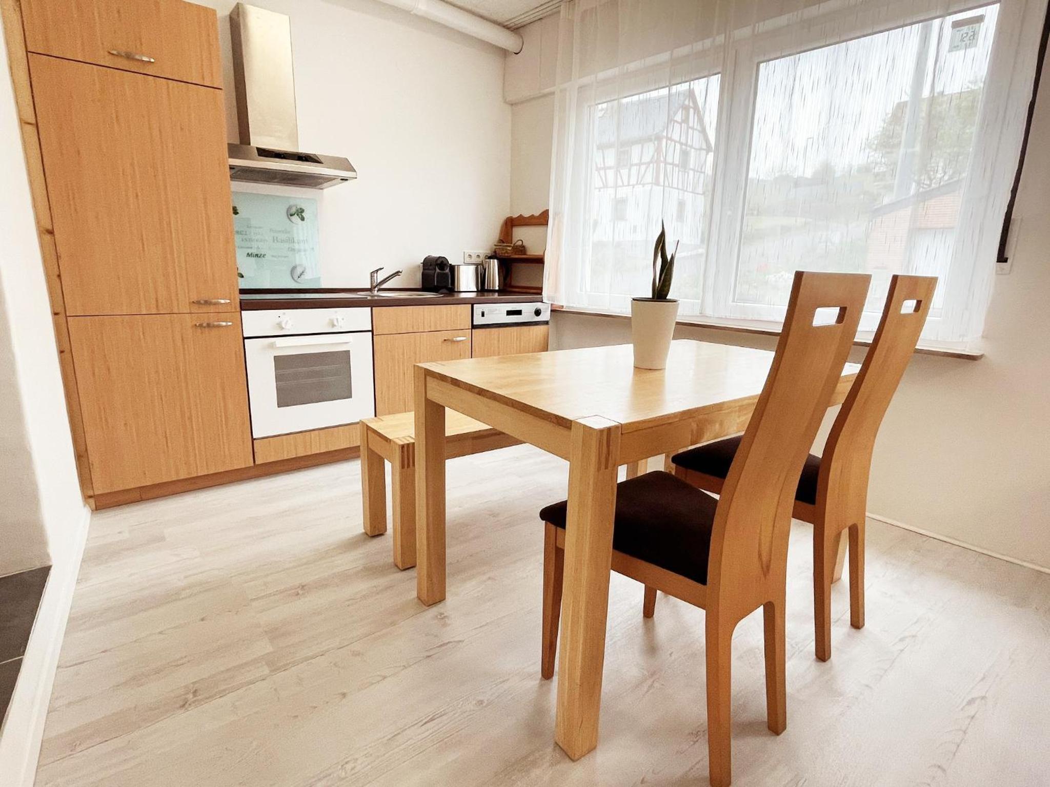 Blue Lagoon Holiday Apartments & Double Room with Balcony