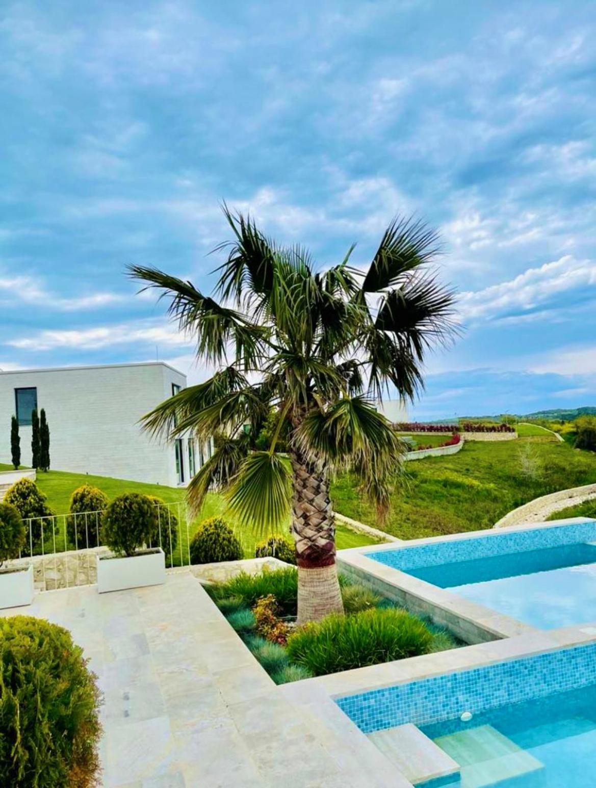 Duplex Seaview Condo