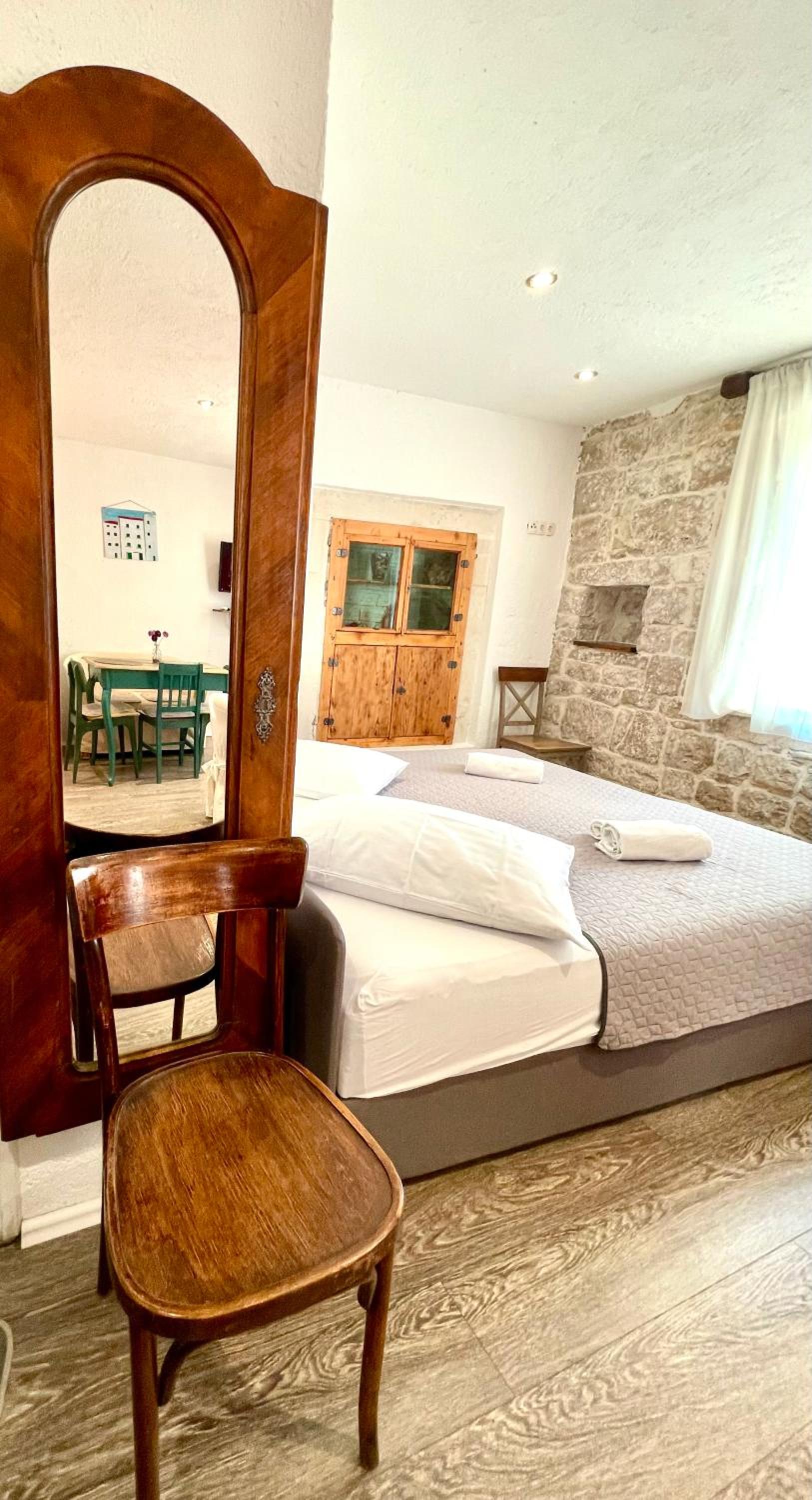 Apartments Trapula