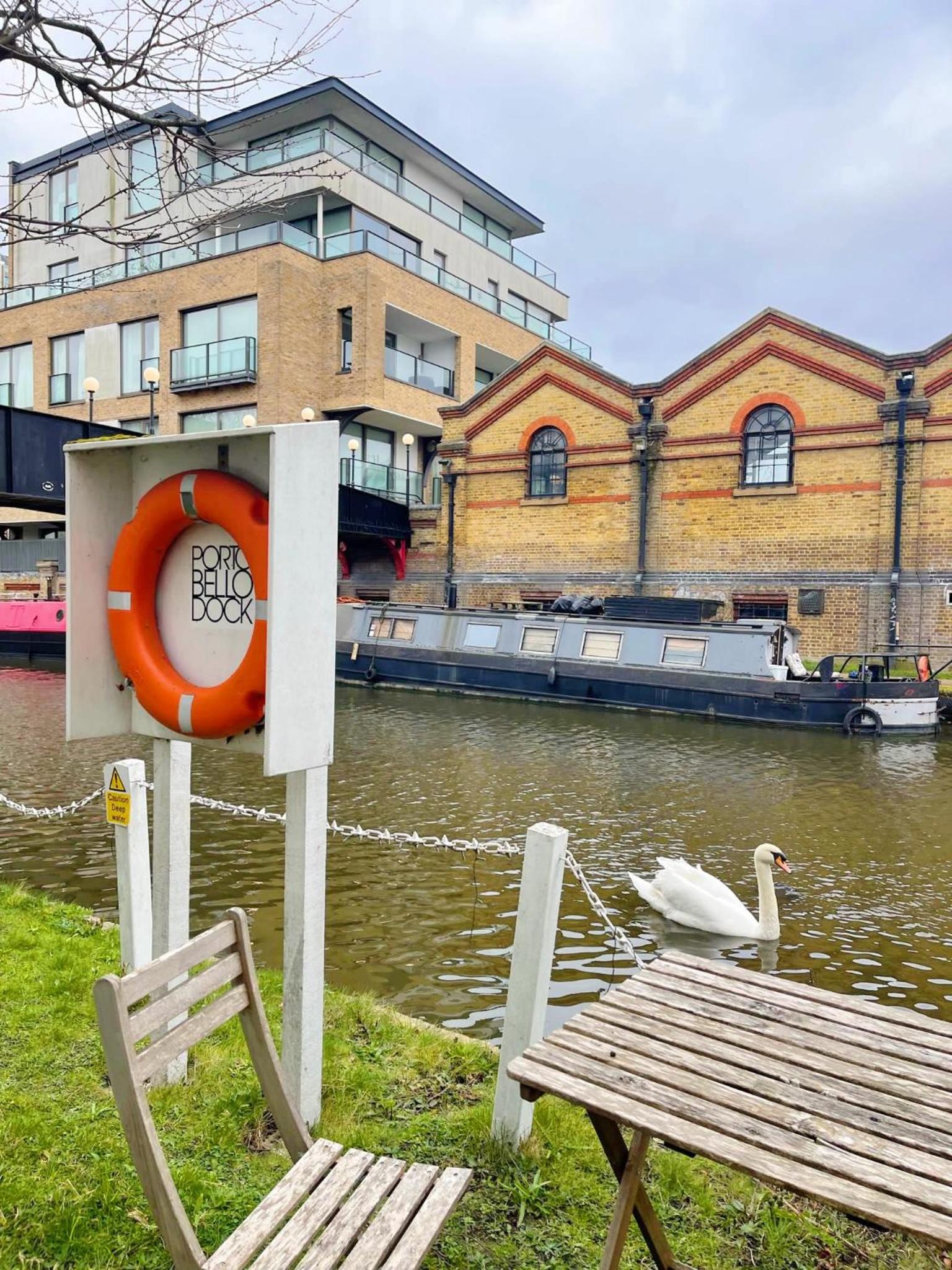 Portobello Dock - Canal Views with Garden