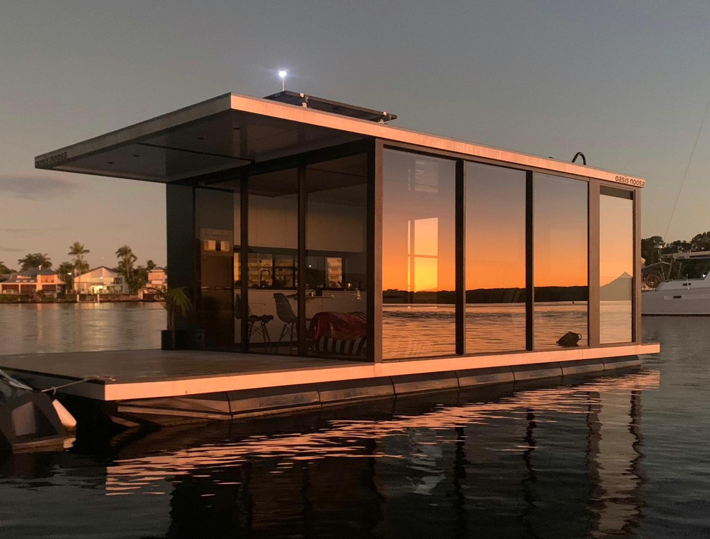 oasis noosa - luxury floating eco villas