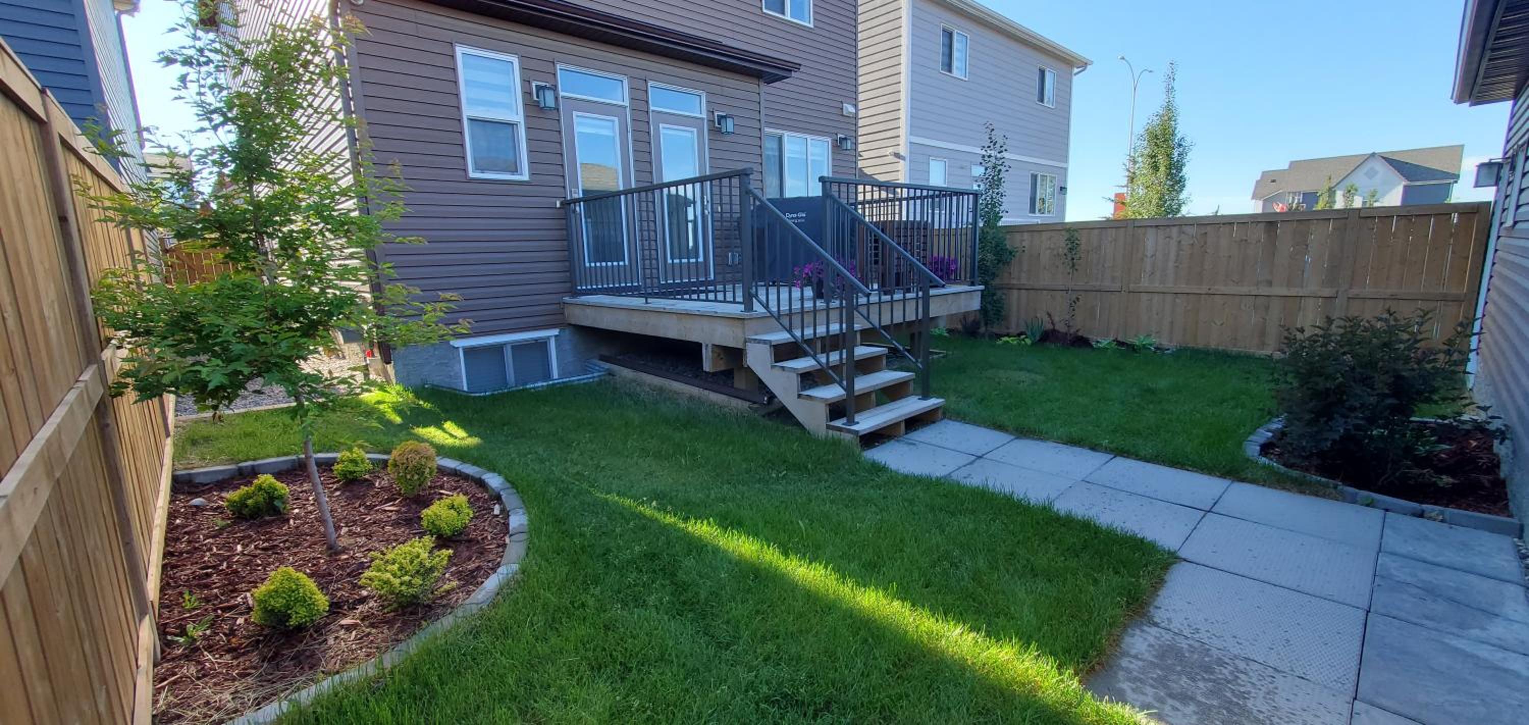 Delightful 1-bedroom Private Suite in a New Home