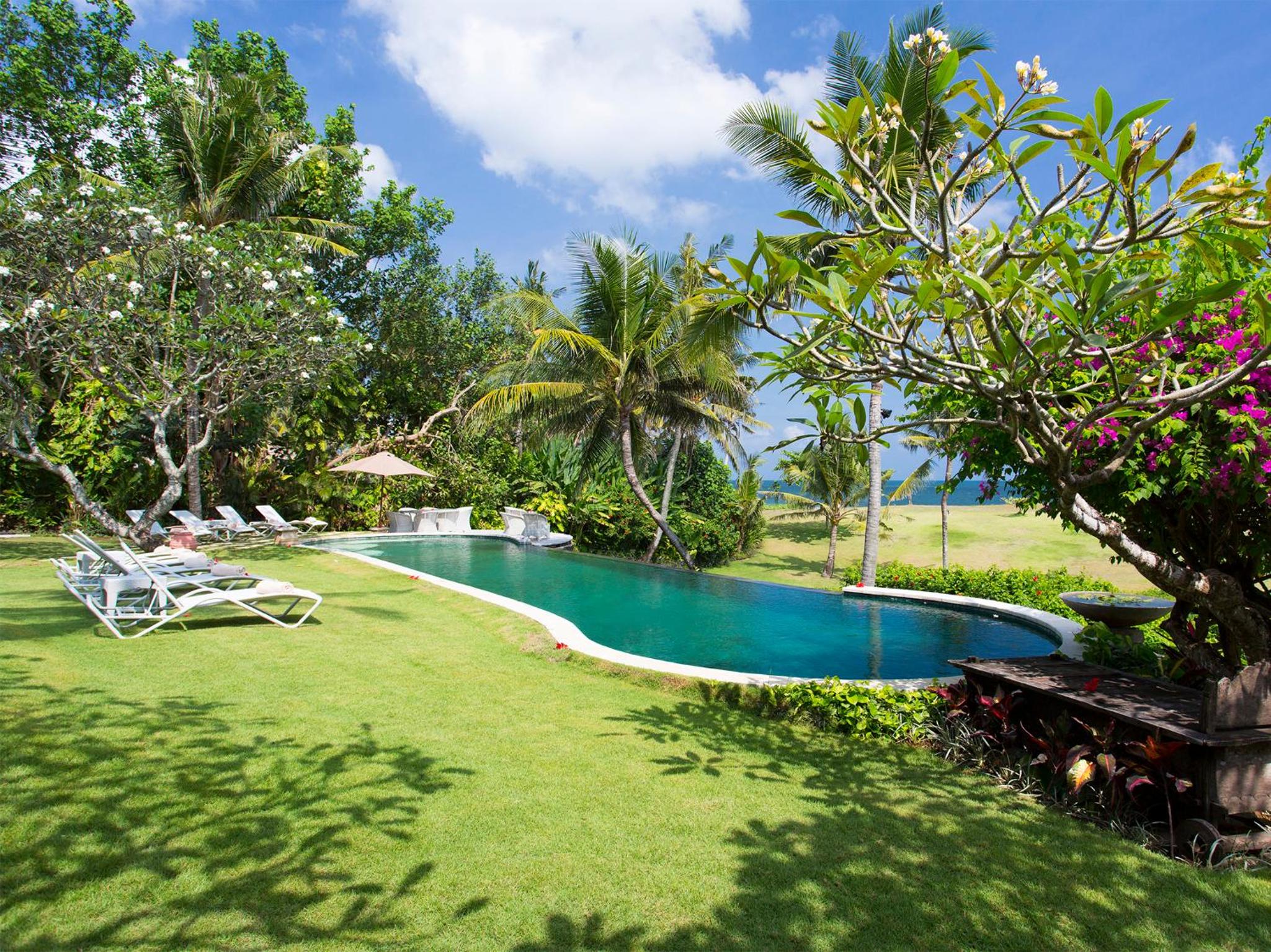 Sungai Tinggi Beach Villa by Elite Havens