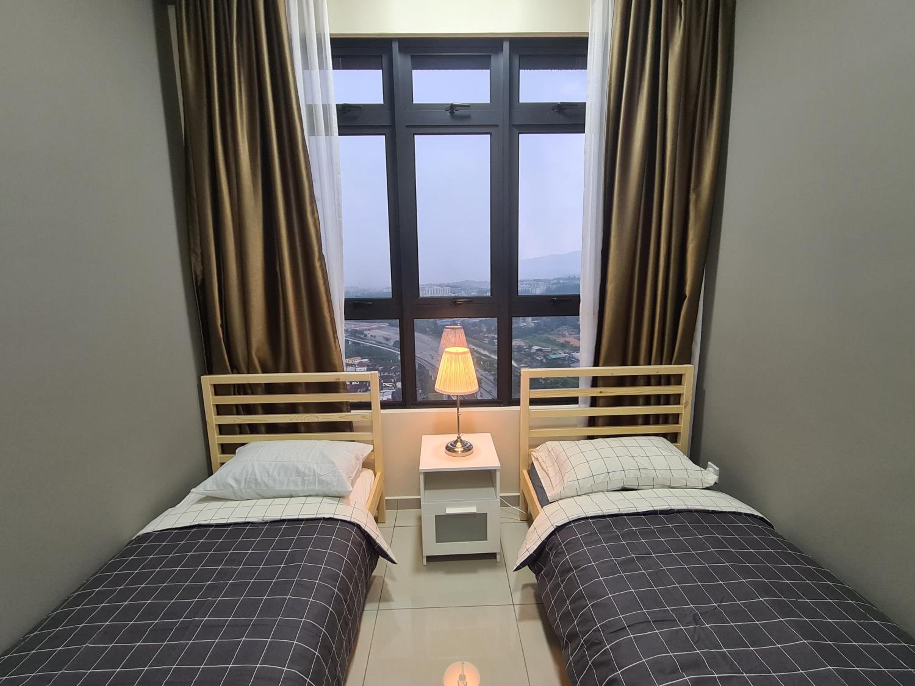 Alpine Parkland Netflix 5 beds at MRT Batu 11 Cheras photo 5