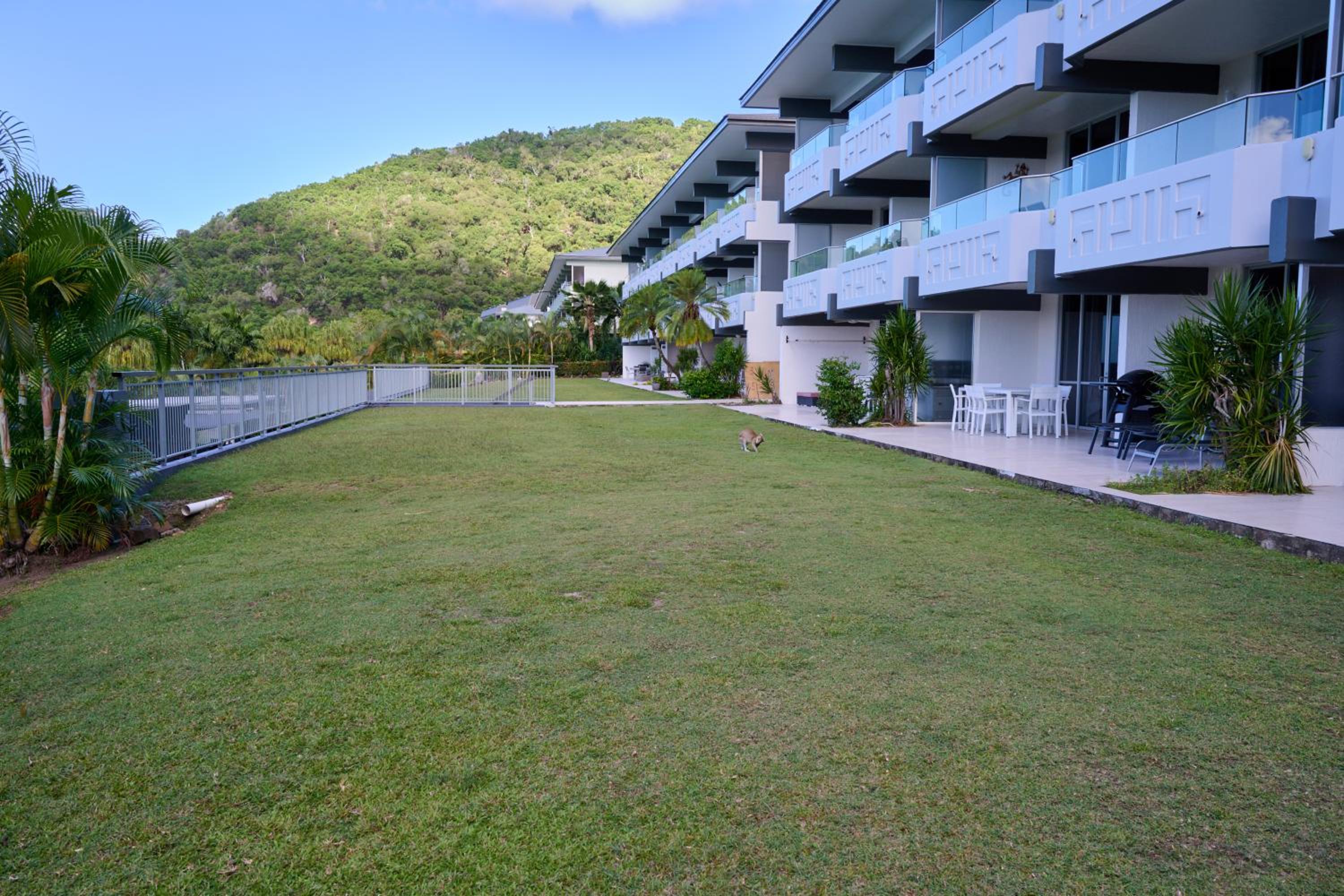 Beach Lodges