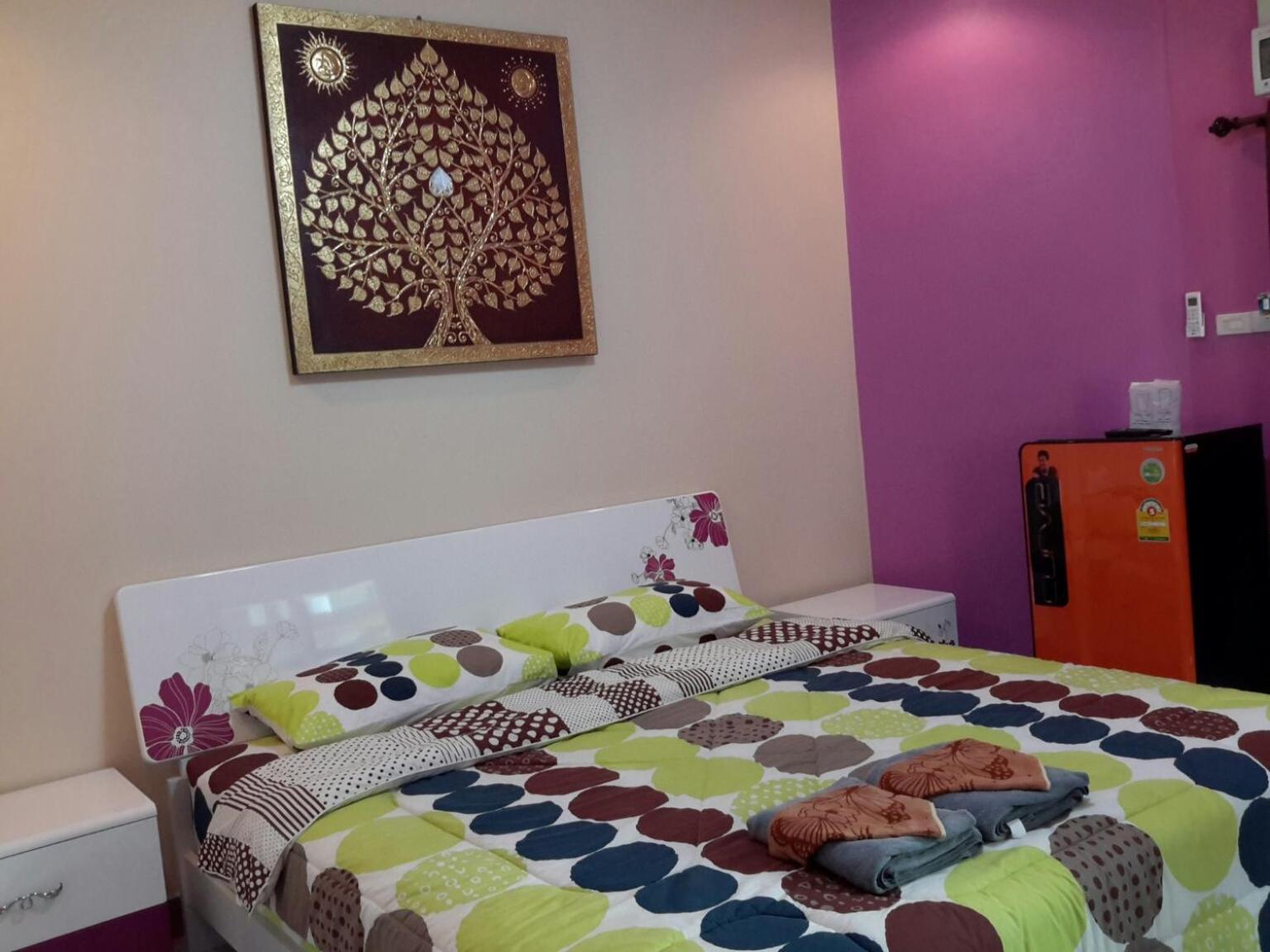 Donchai House Guest House& Cafe