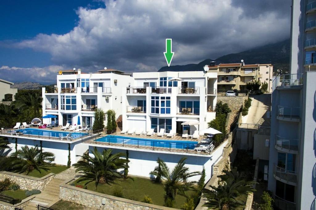 Seafront Villa with Private Pool in Dobra Voda, Montenegro