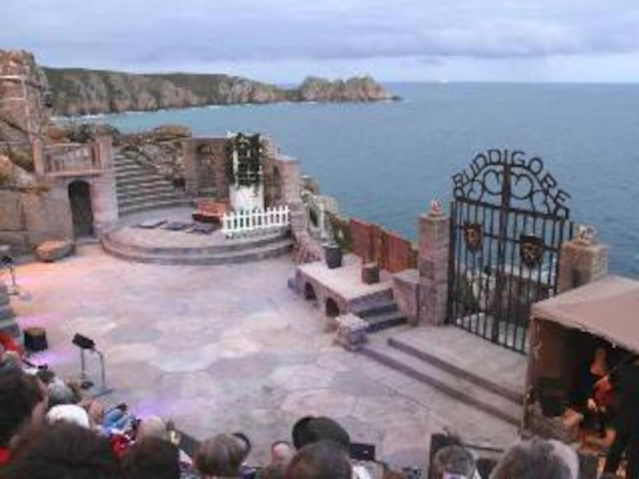 Photo 70
