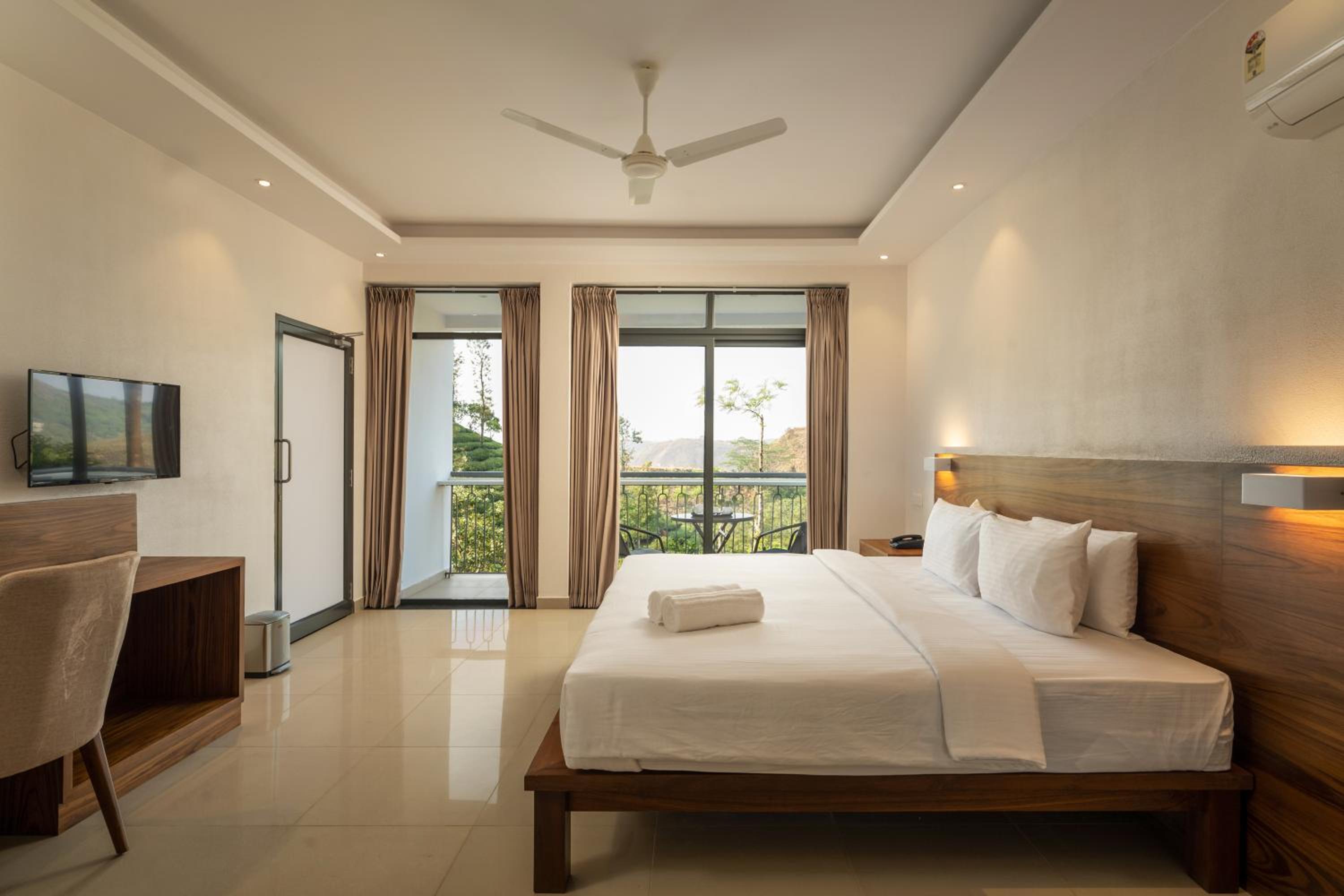 Winter Vale Green Stay Resorts view 3