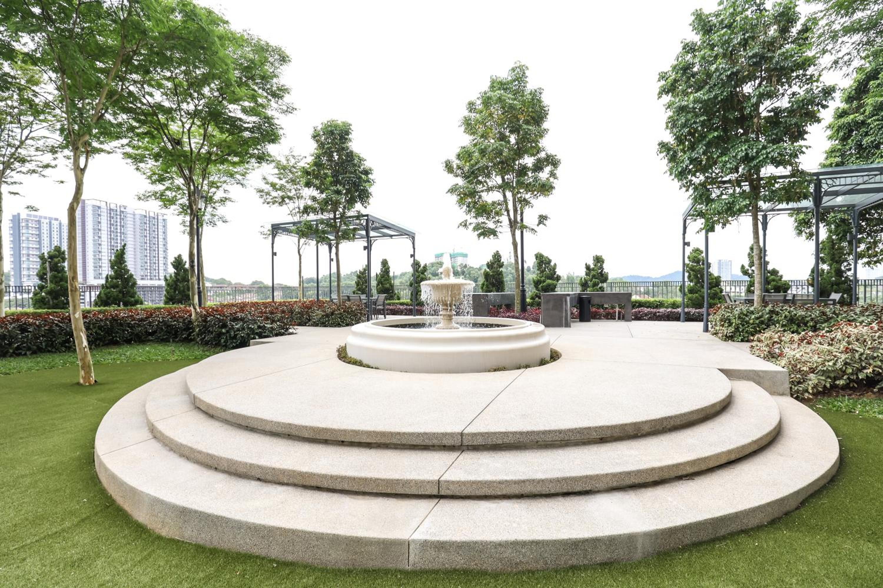 Peaceful Studio w Pool for 3 Pax - Seri Kembangan photo 7