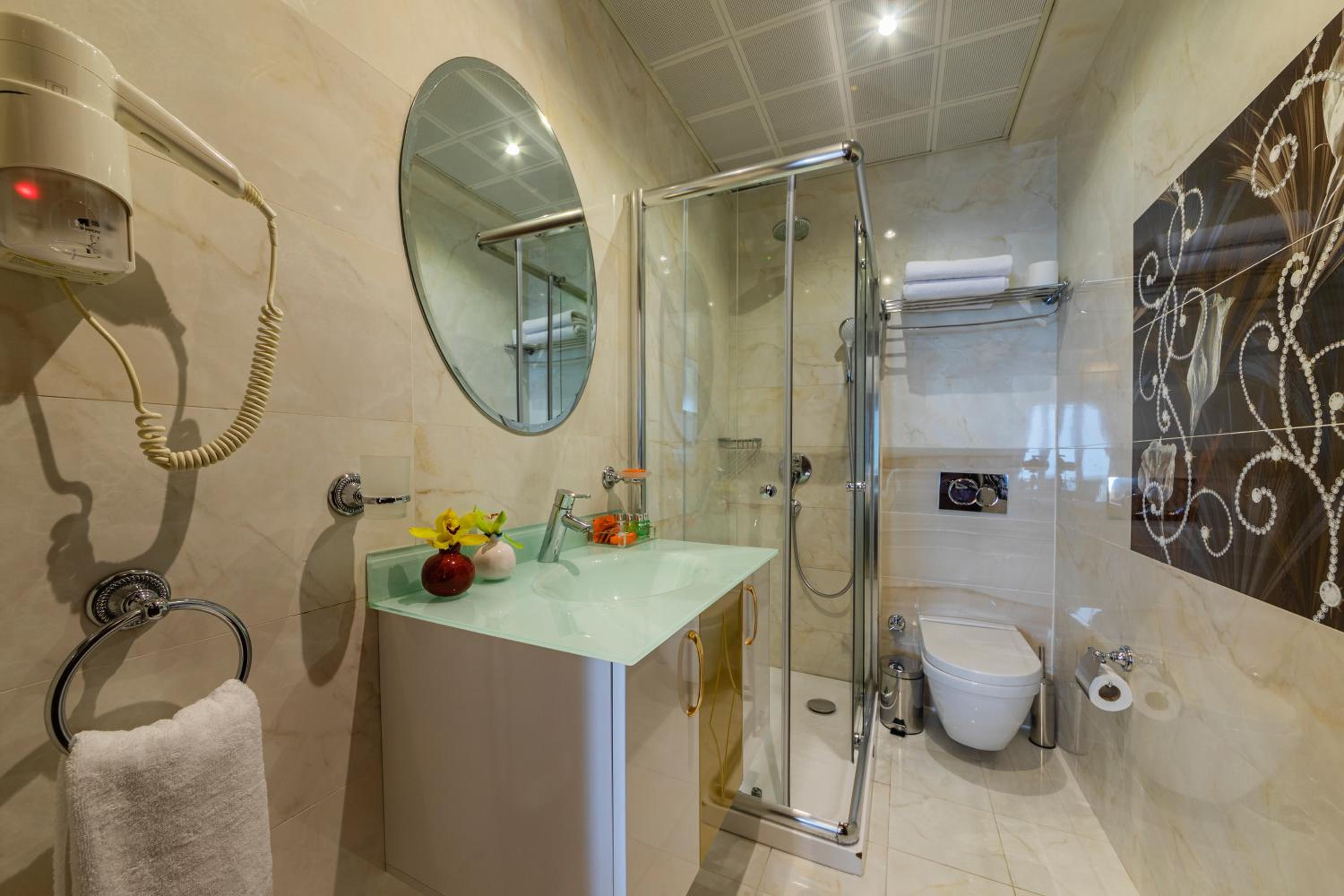 The Magnaura Palace Oteli - Image 45