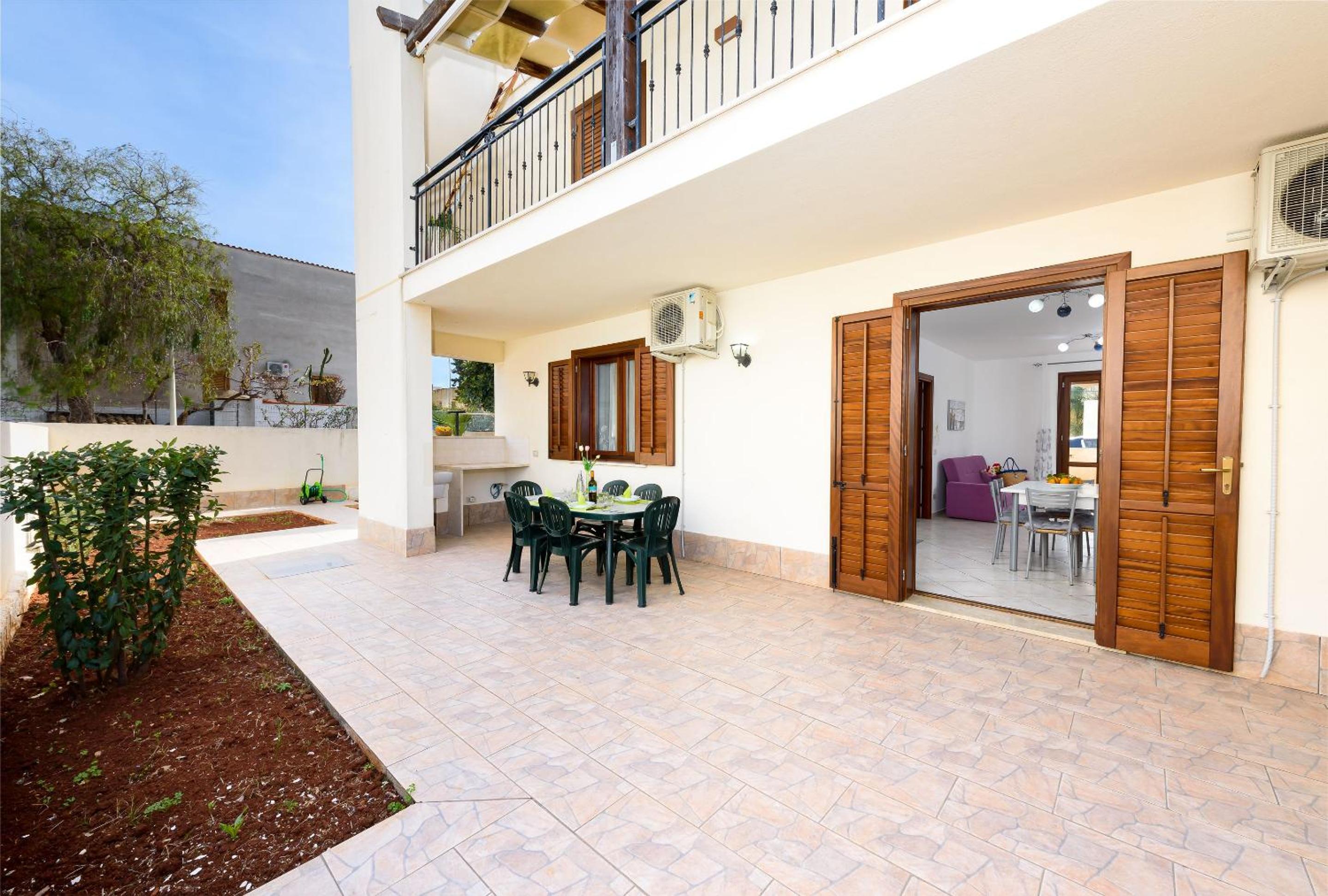 Bedda Luna Villa view 5