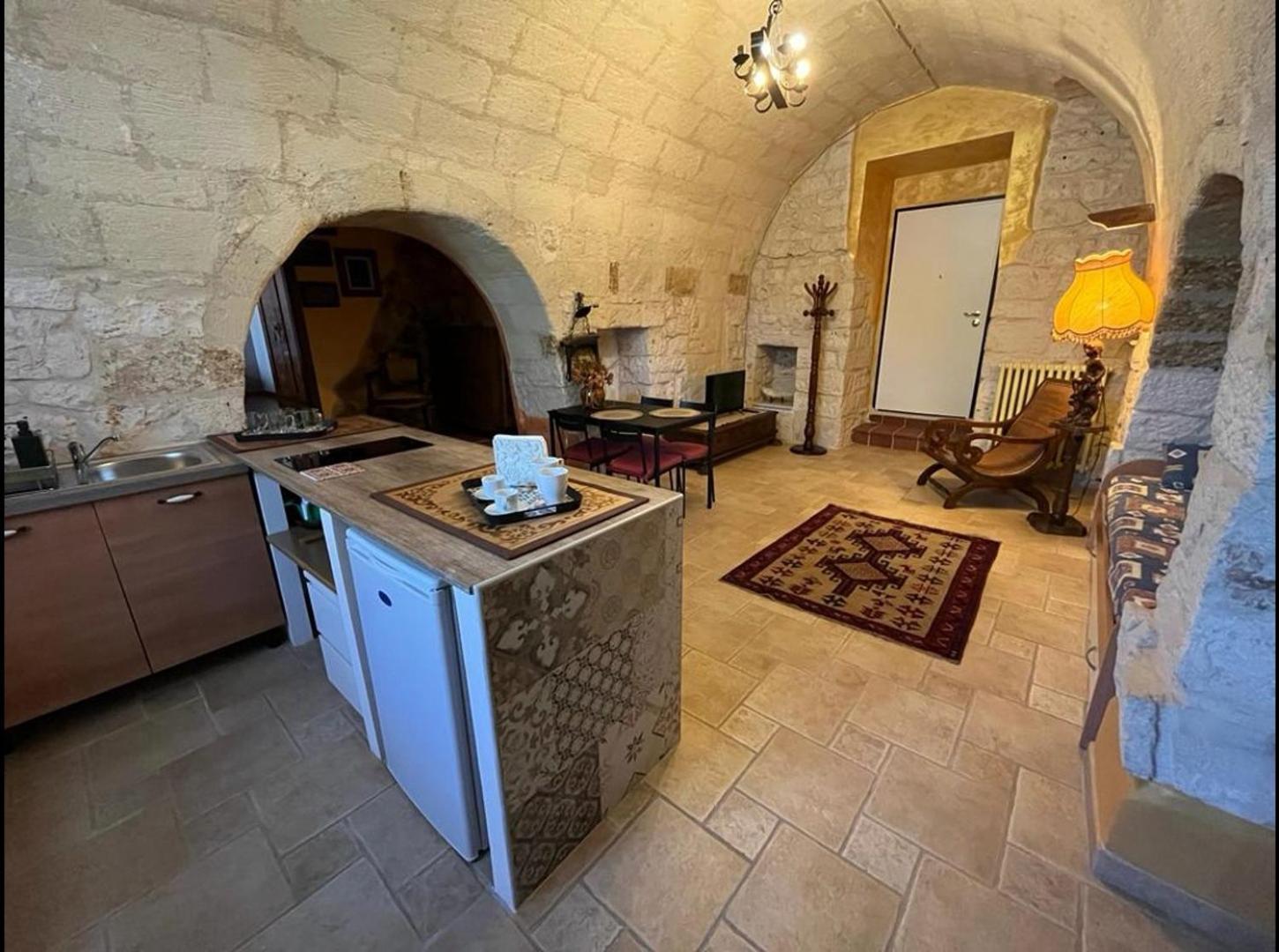 Villa Isabella alloggi e camere con parcheggio interno custodito