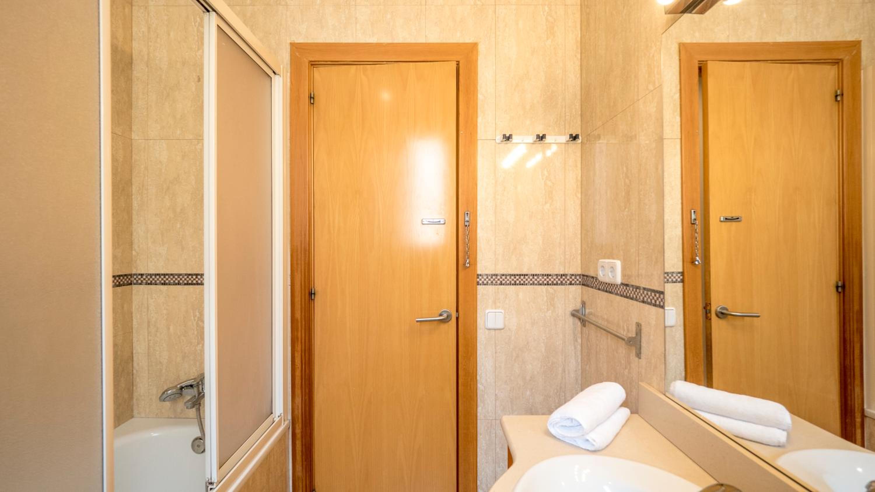 BeBarceloner Gracia Apartments- 1 bedroom
