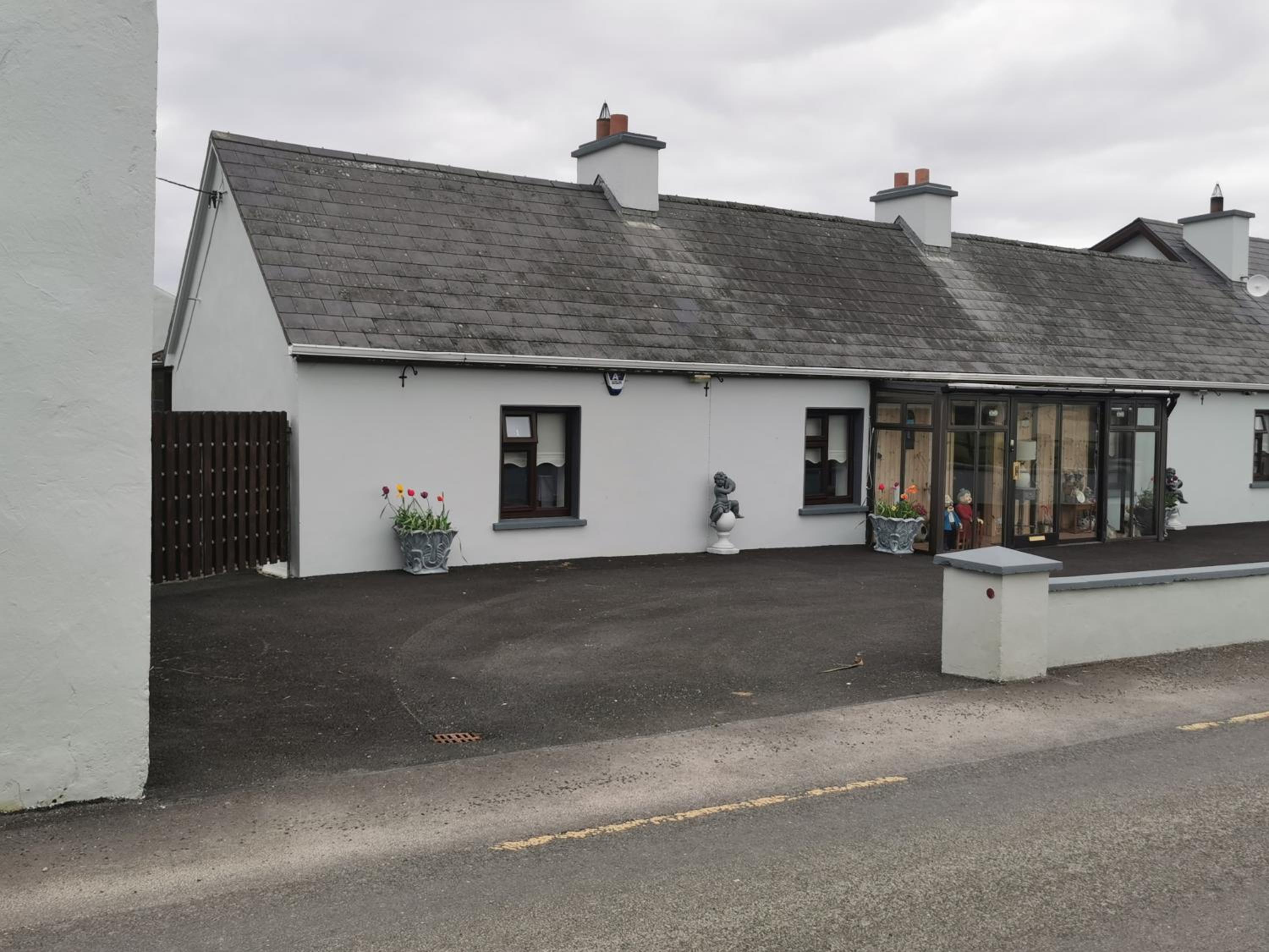 Sheila's Cottage Ballyheigue view 3