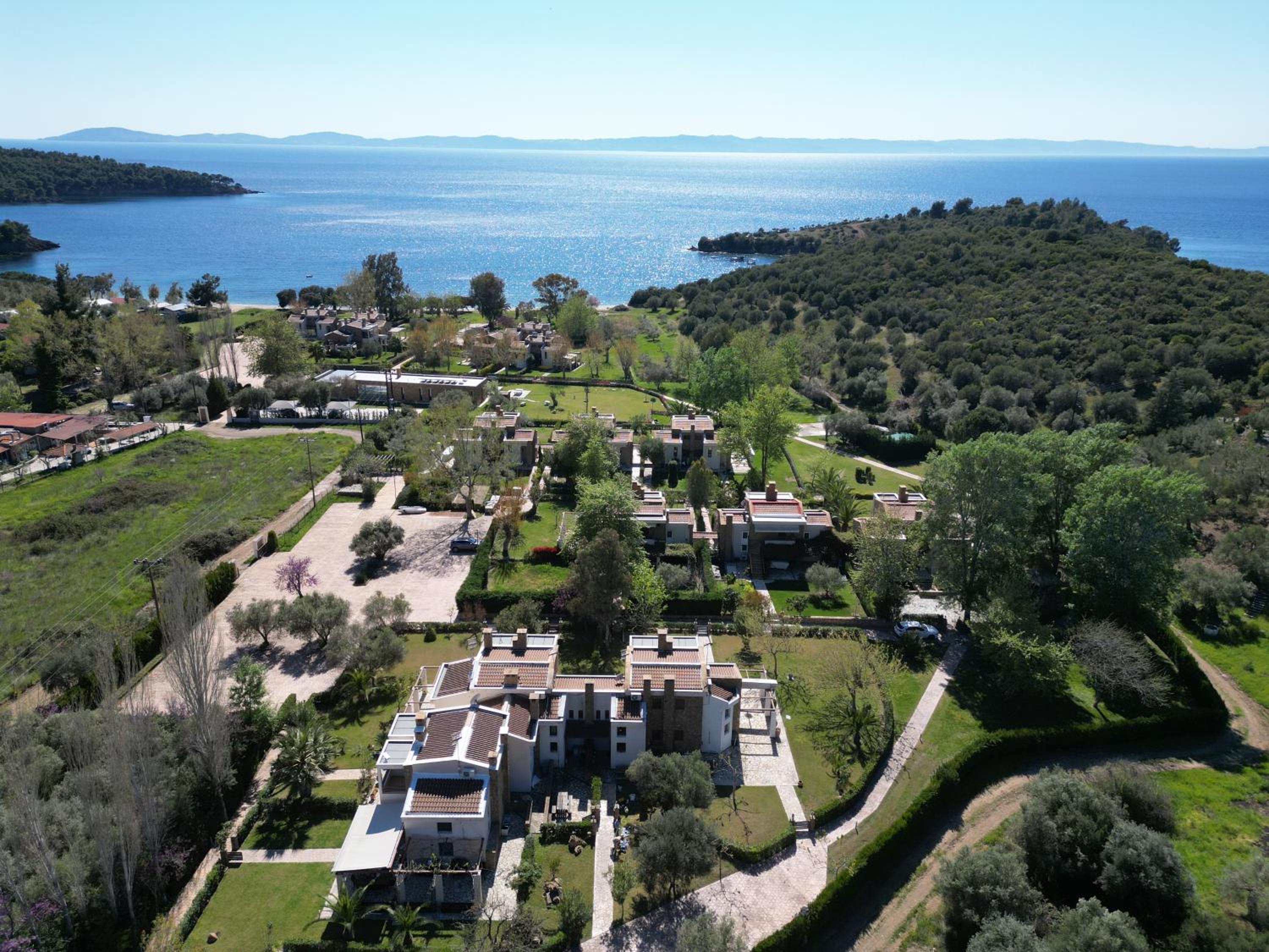 Escape to Paradise - Experience Luxury and Serenity at Villa Elina in Sithonia view 2