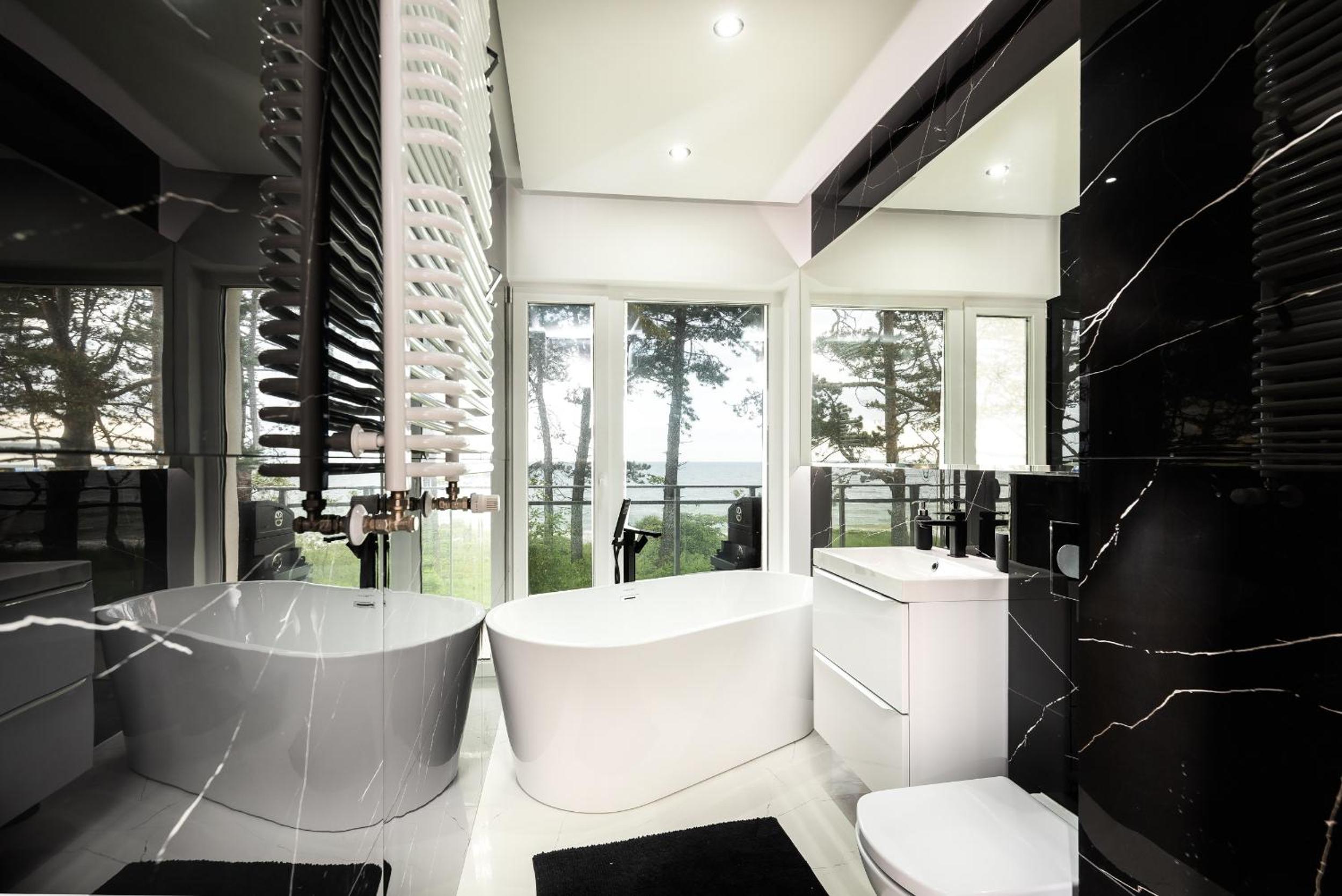 2HomeRent Let's Sea view 5
