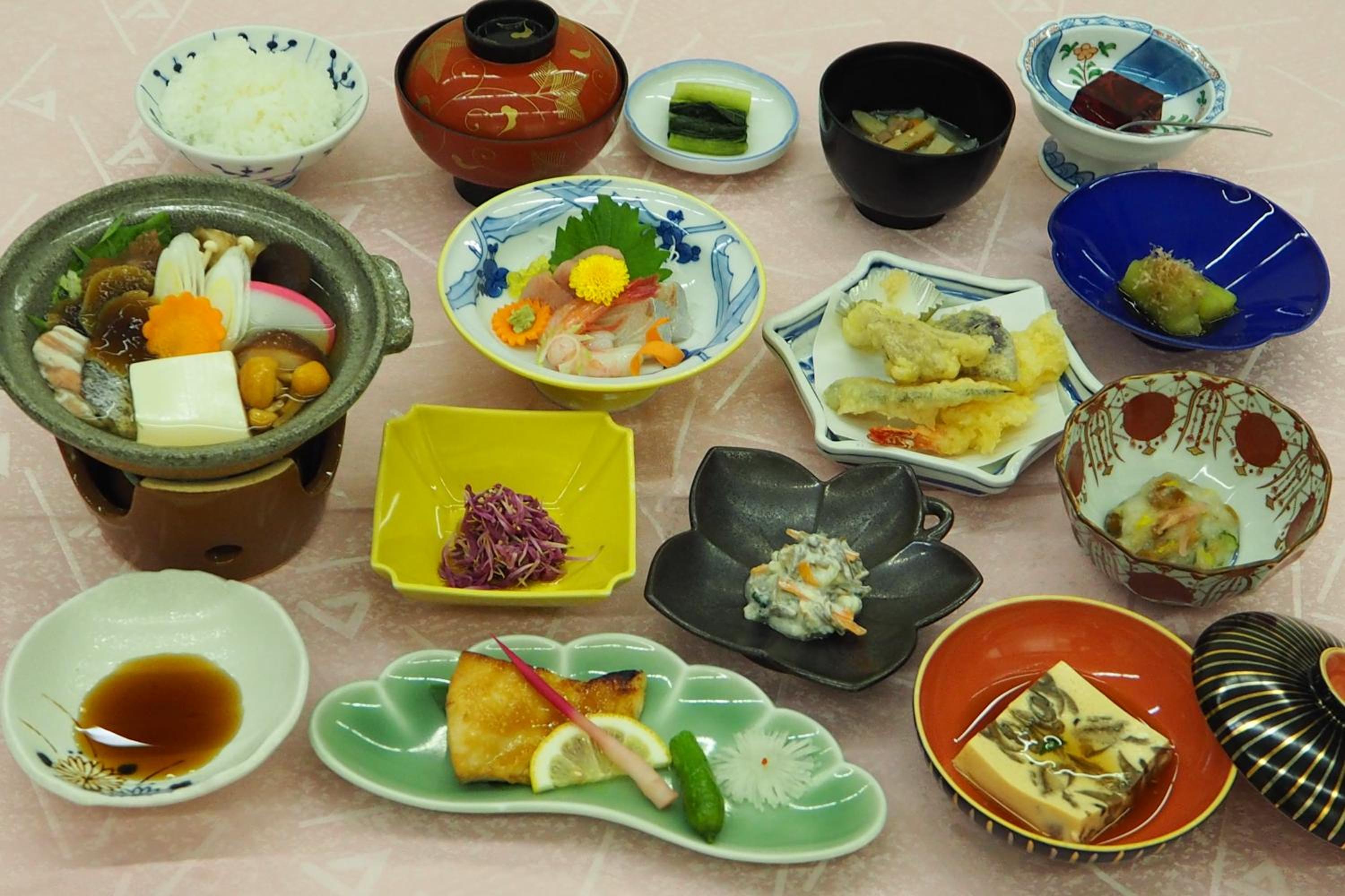 Ryounkaku Matsunoyama onsen view 4