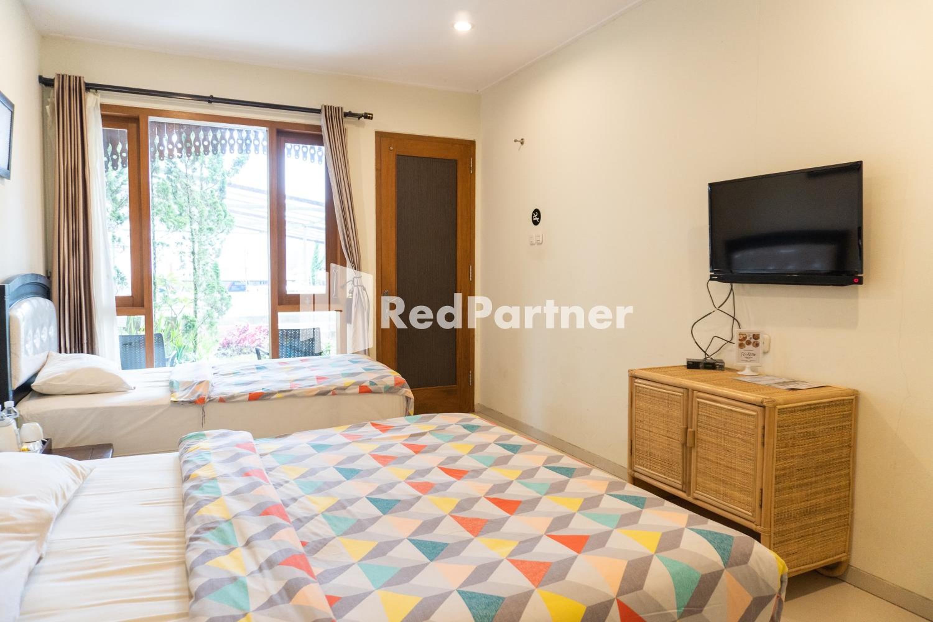 Javenir Hotel Tawangmangu Mitra RedDoorz