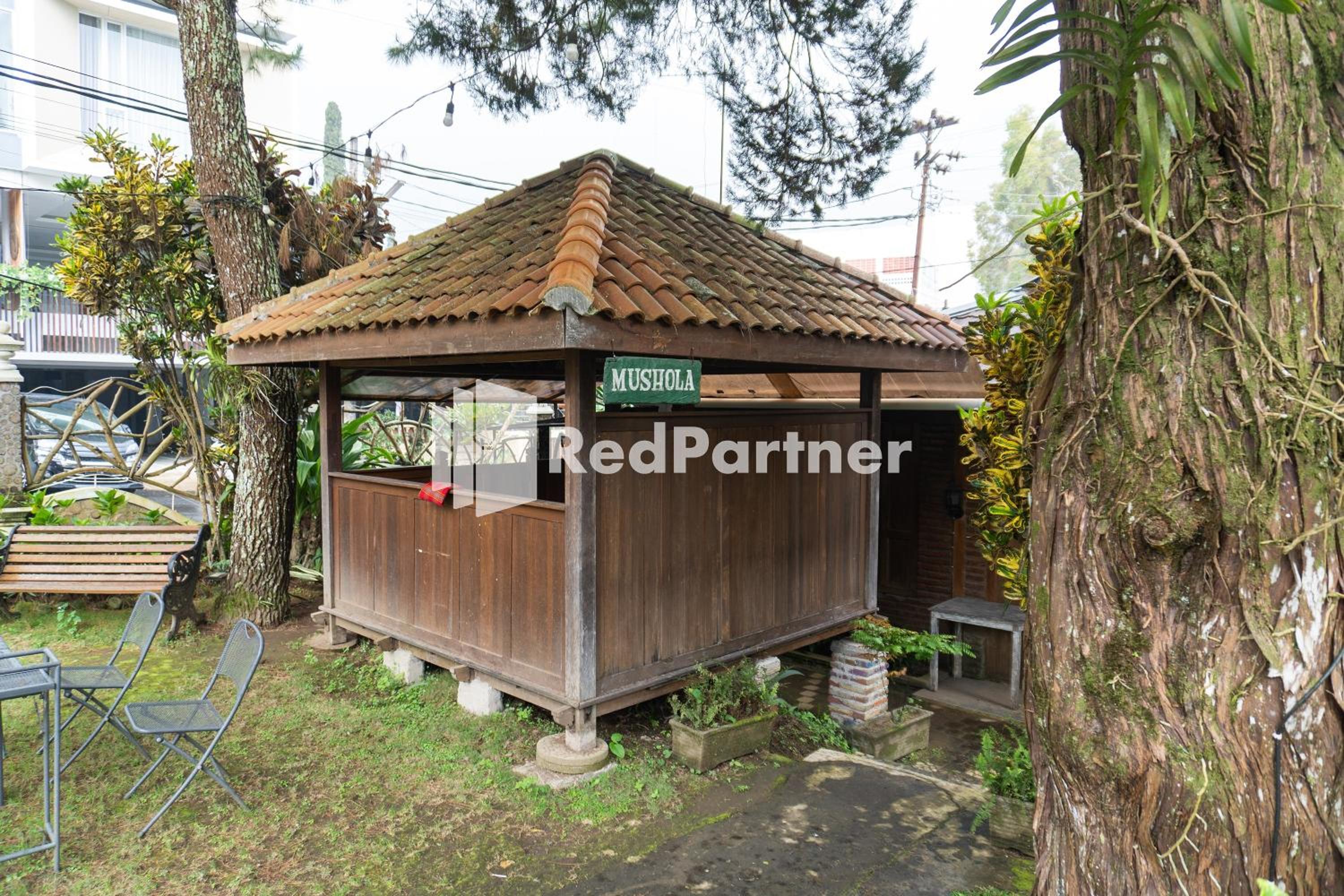 Javenir Hotel Tawangmangu Mitra RedDoorz