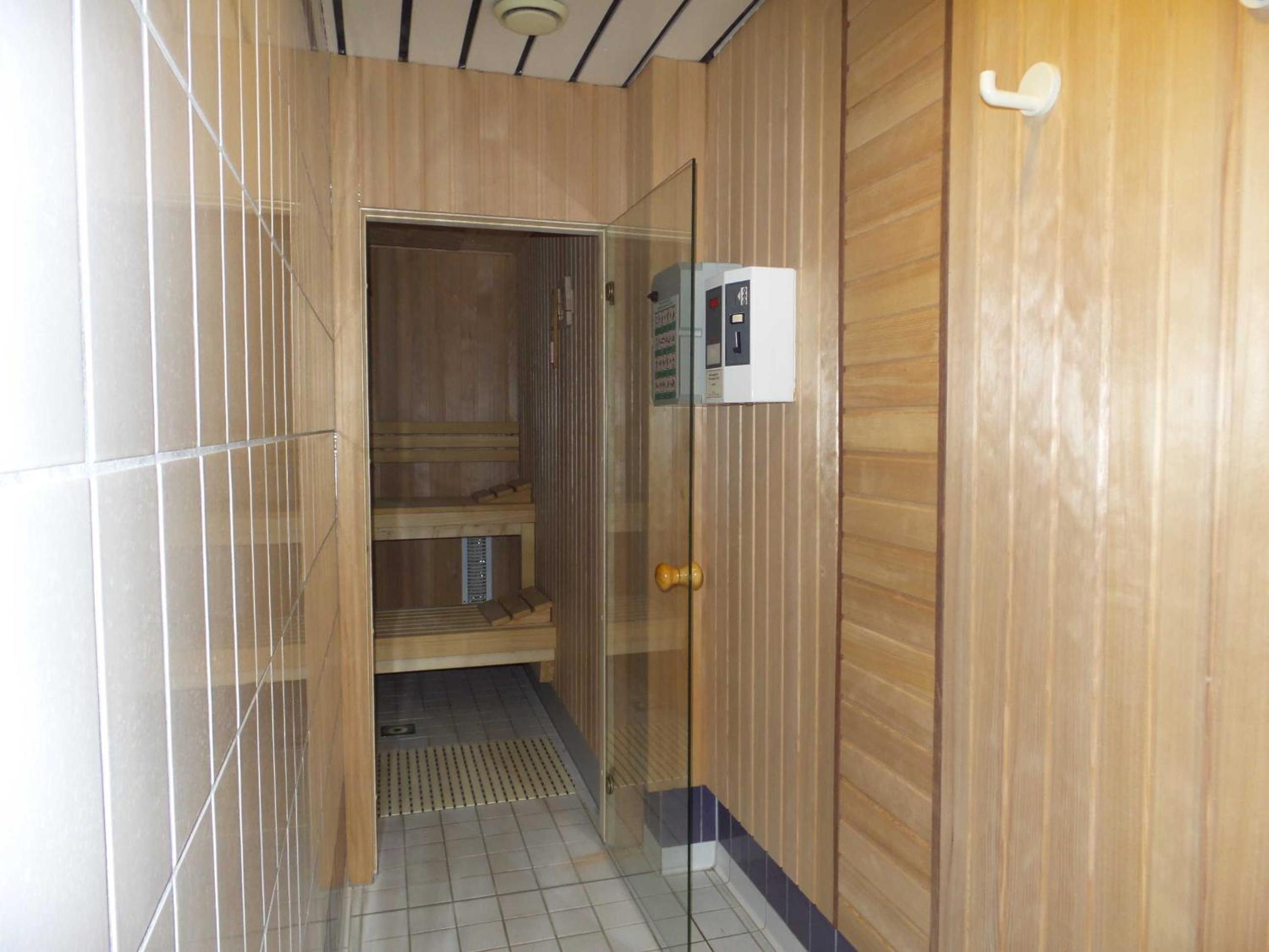 strandnahe FeWo mit Schwimmbad im Haus, Liebeskind 80, Binz