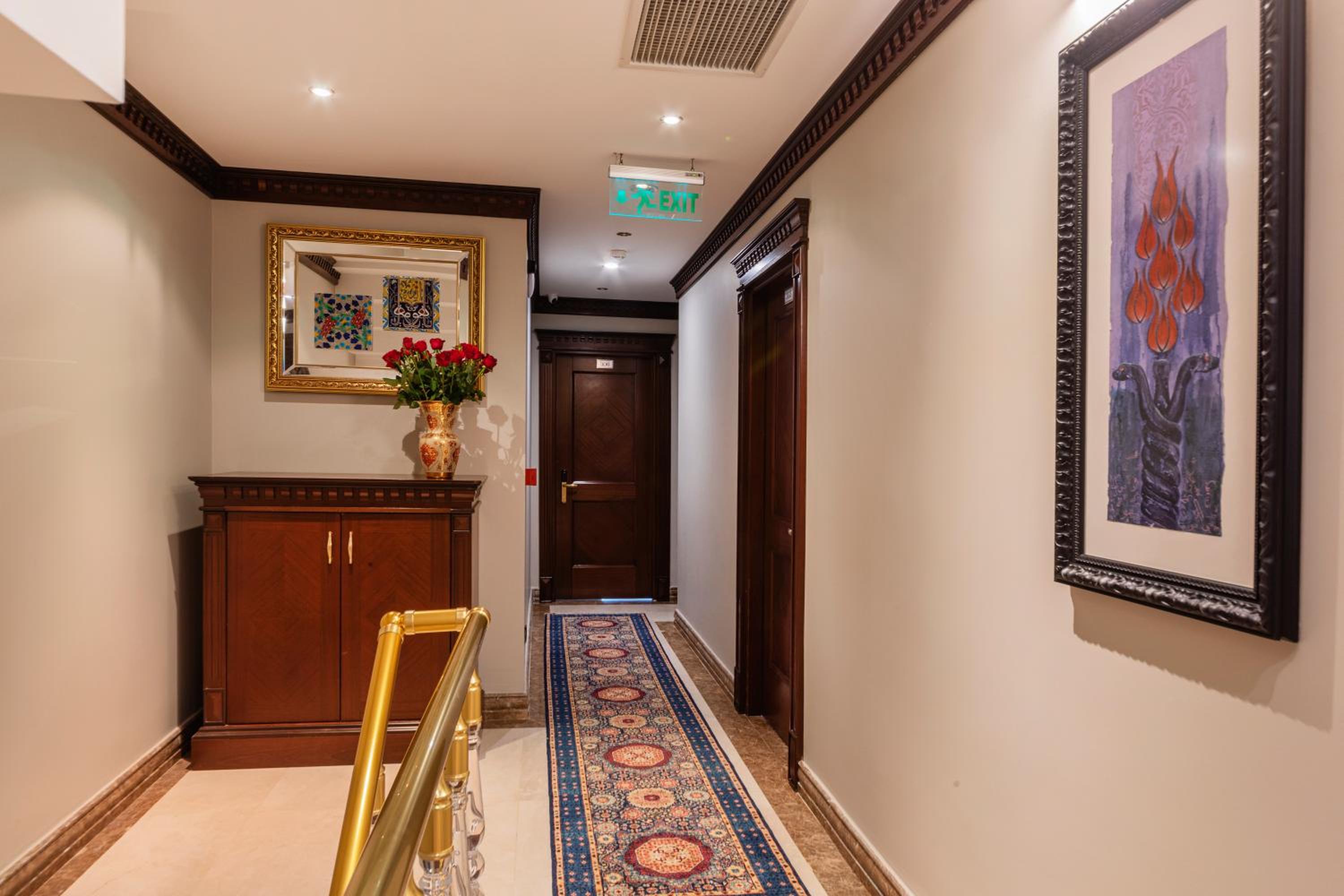 The Magnaura Palace Oteli - Image 91