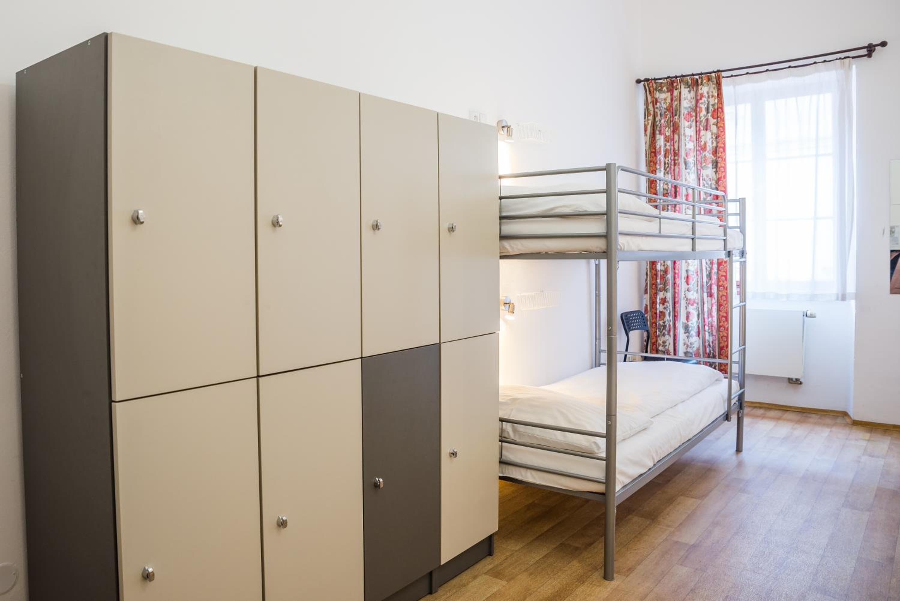 Hostel Little Quarter