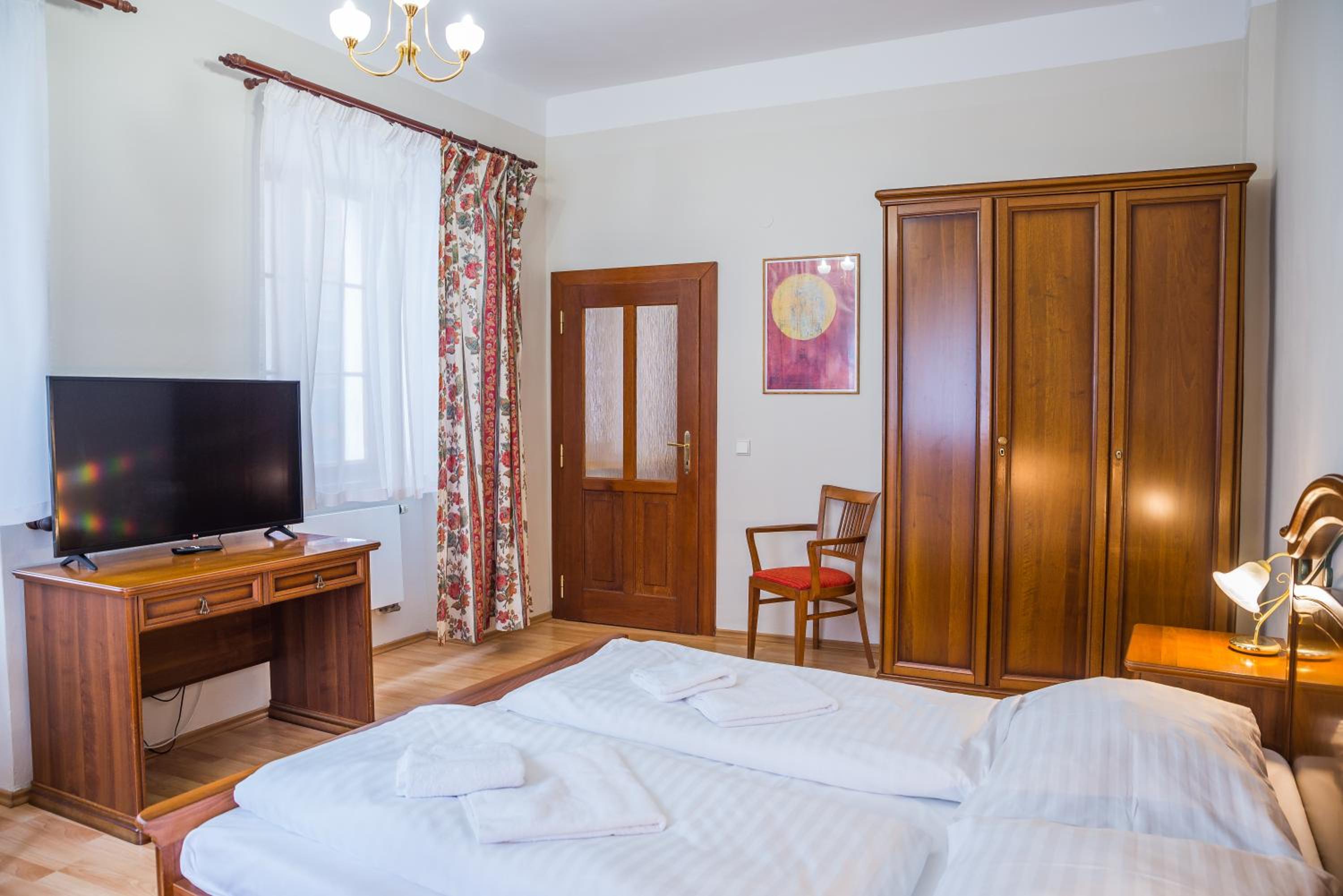 Hostel Little Quarter