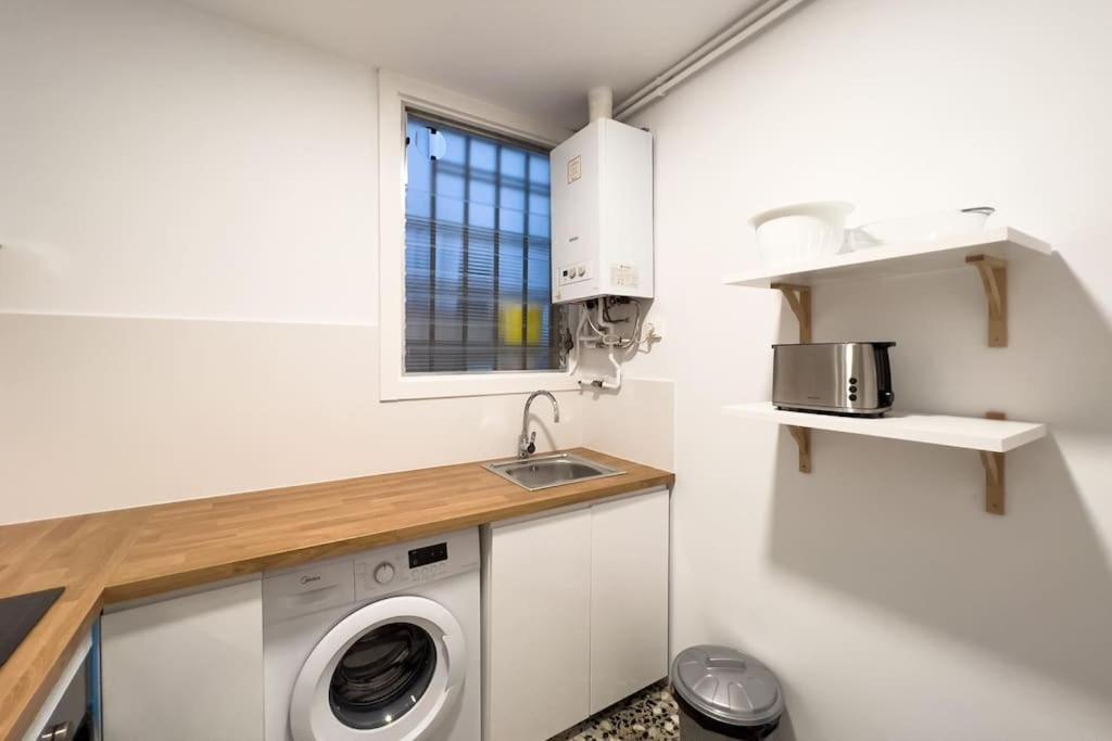 BeBarceloner Eixample Apartments - 3 bedrooms