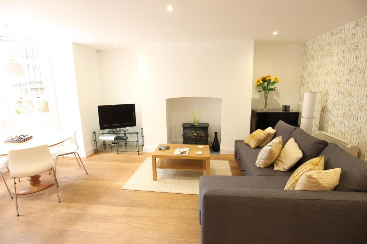 Priory House Apartments