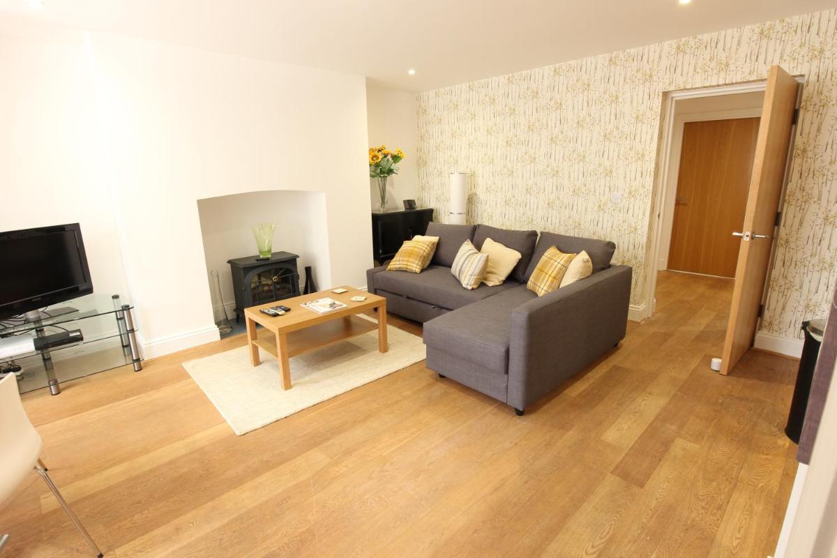 Priory House Apartments