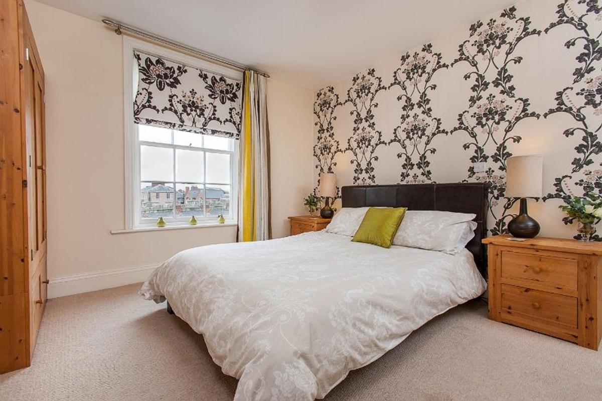 Priory House Apartments