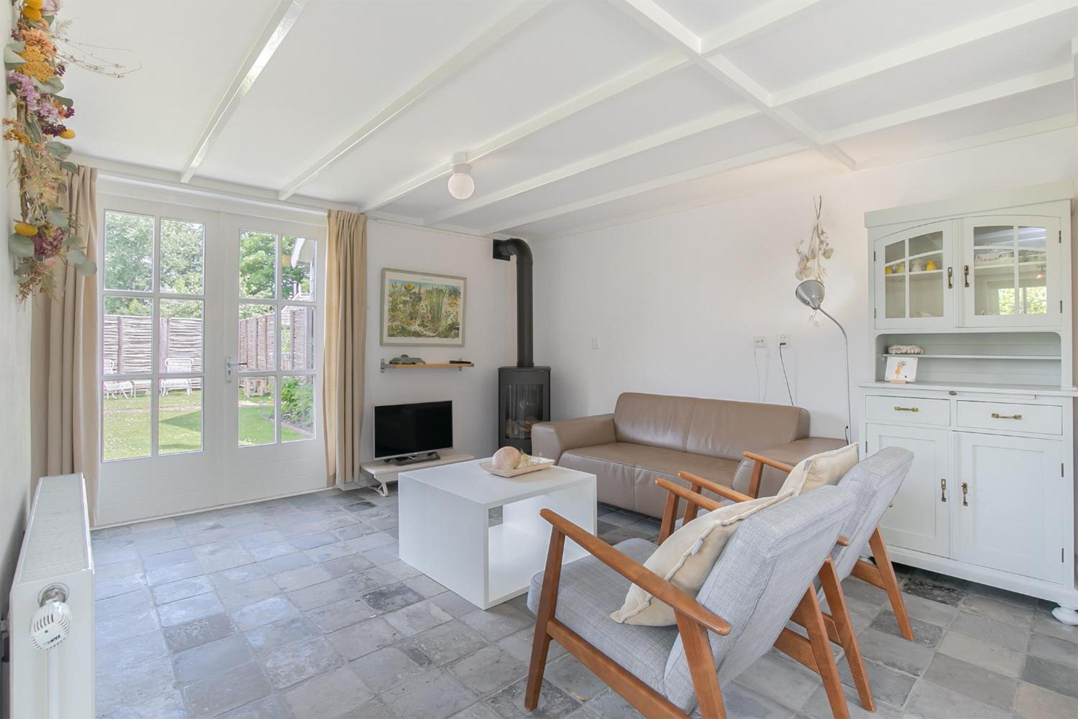 OBR55 stijlvol vakantiehuis met tuin view 2