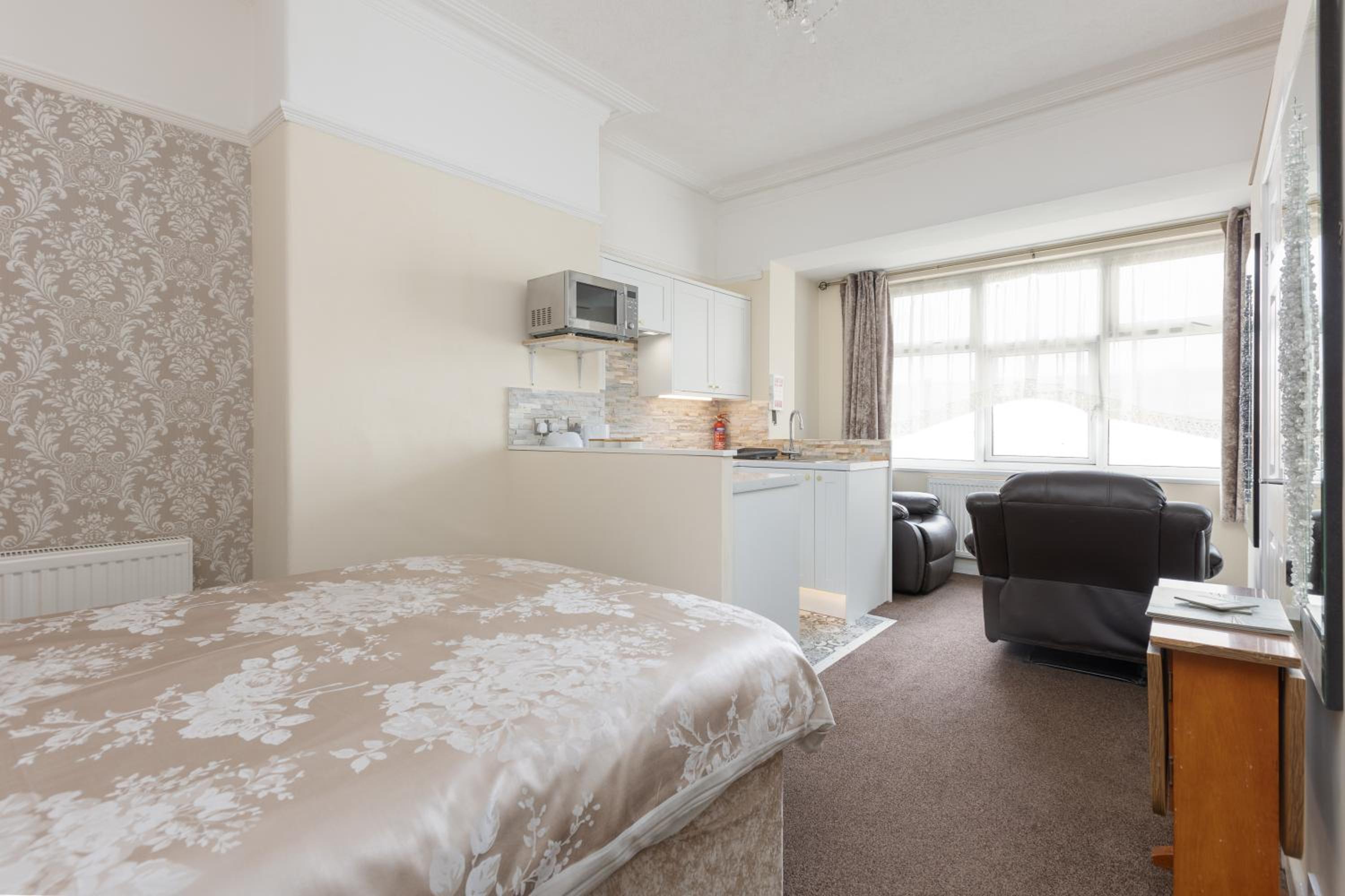 Beachcliffe Holiday Apartments