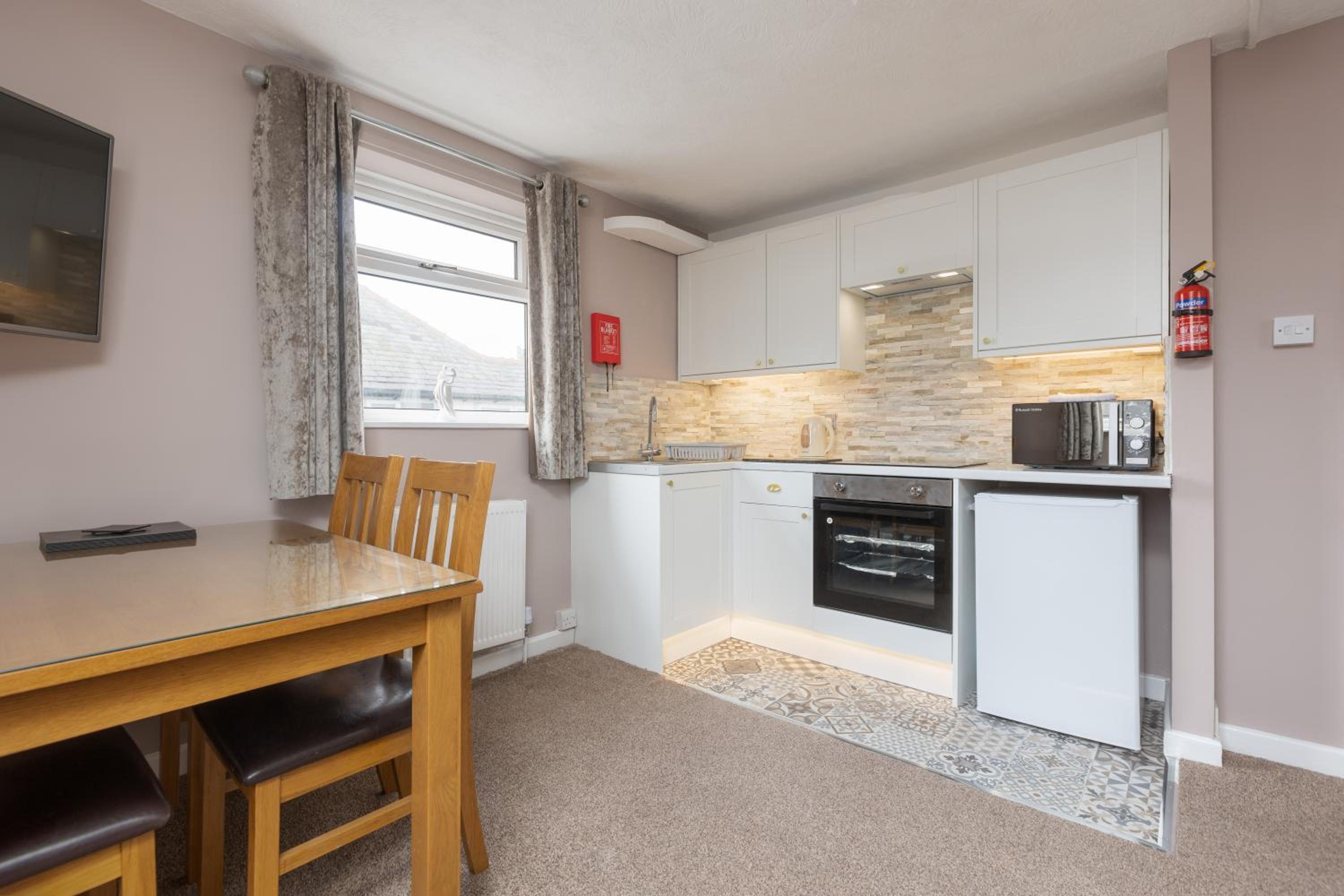 Beachcliffe Holiday Apartments
