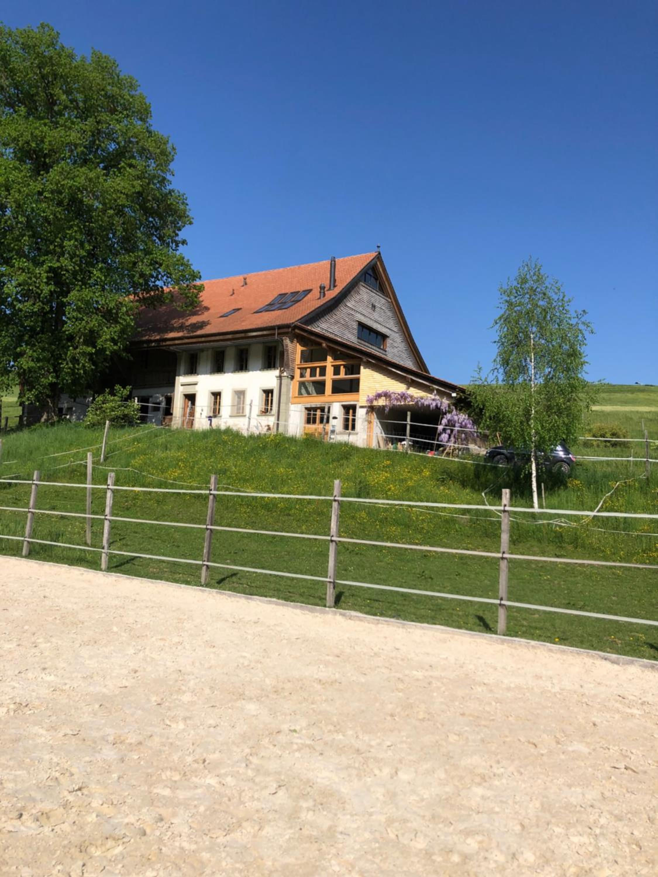 Sérénité et nature dans une ferme équestre - studio familial
