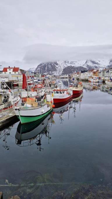 Rorbuleilighet i toppetasjen i Henningsvær