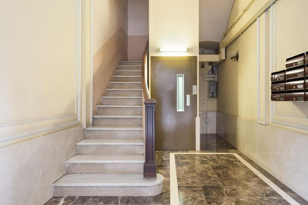 BeBarceloner Eixample Apartments - 4 bedrooms
