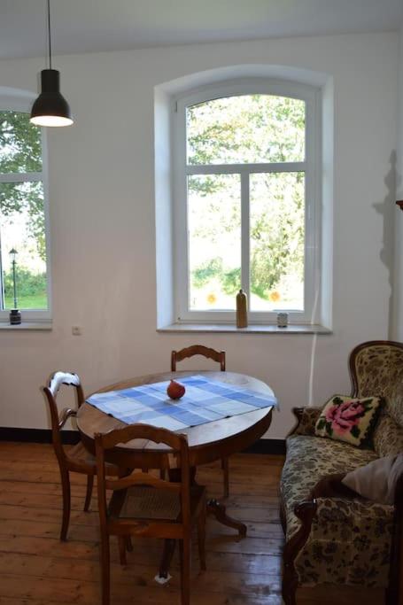 Das alte Herrenhaus auf dem Bio-Bauernhof
