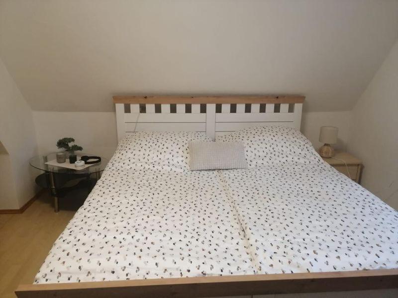 Appartement bei Schloß Ulmerfeld