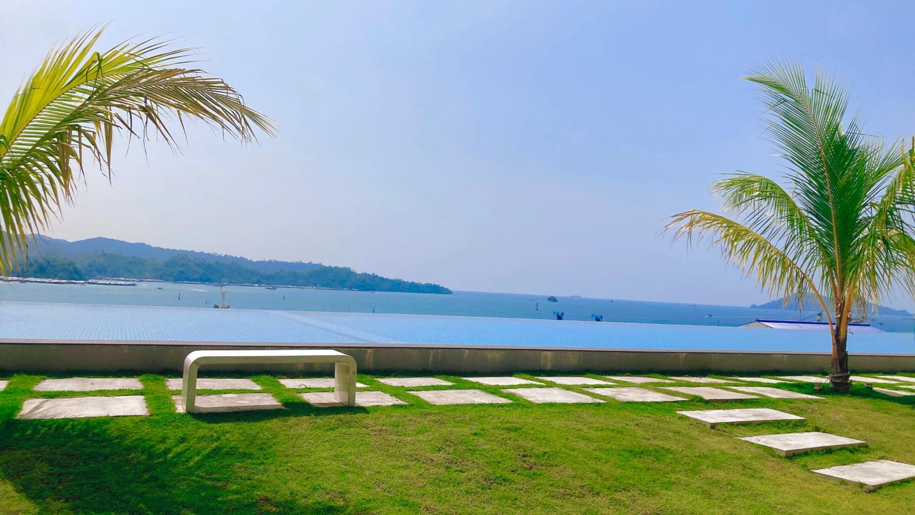 #2 Kids Love It! Fantastic Seaview with Infinite Pool, 5min to jetty,Pickleball-MangoHouse2