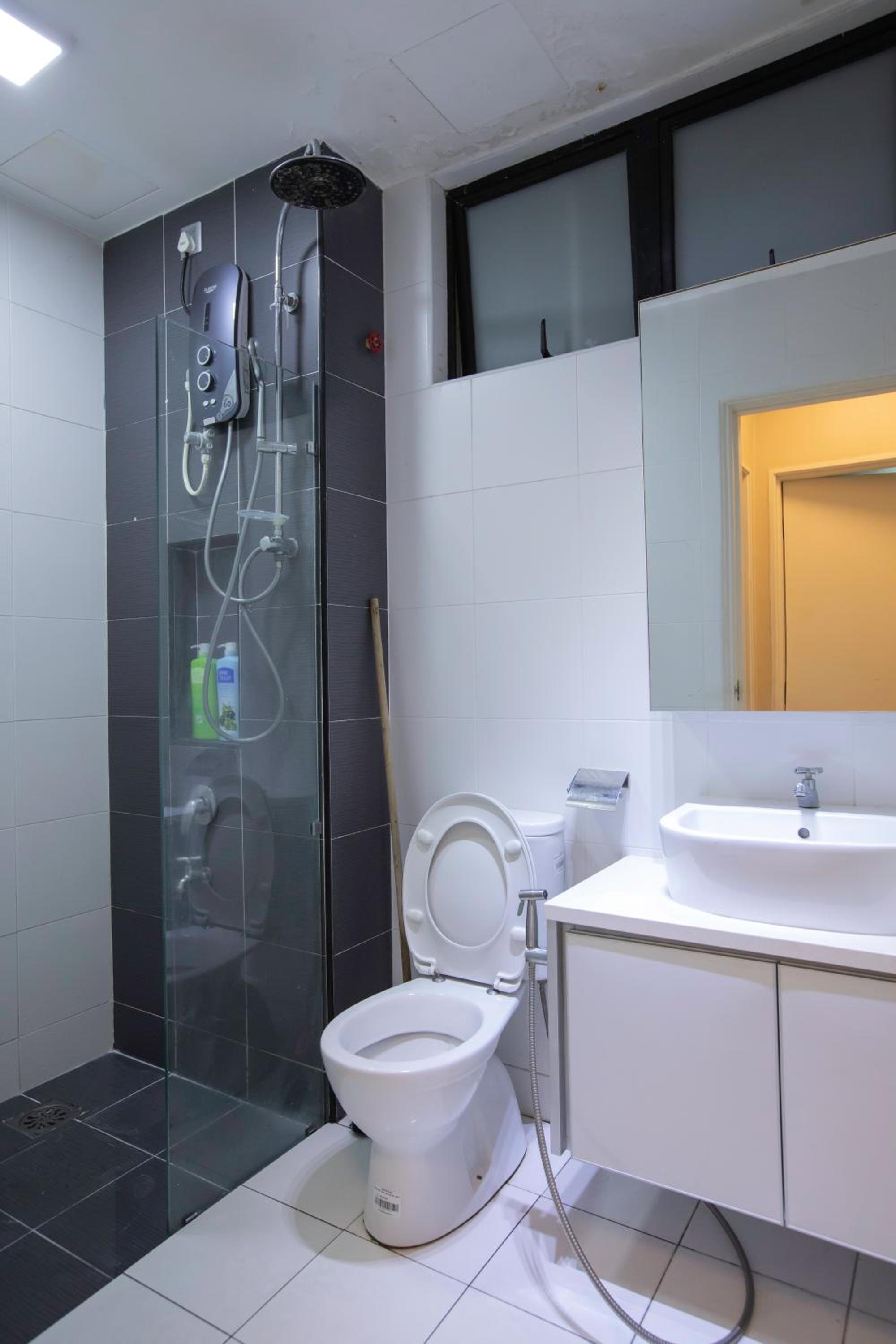 The Platino 2BR Paradigm Mall JB WIFI NETFLIX #Near Sutera Mall