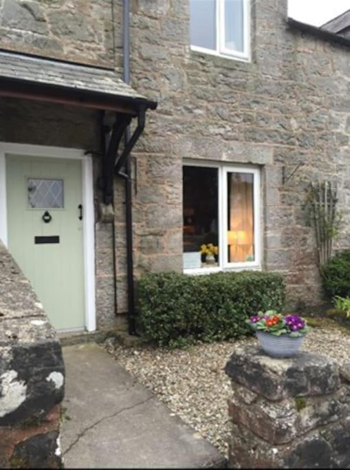 Bellringers Cottage, Llandegla