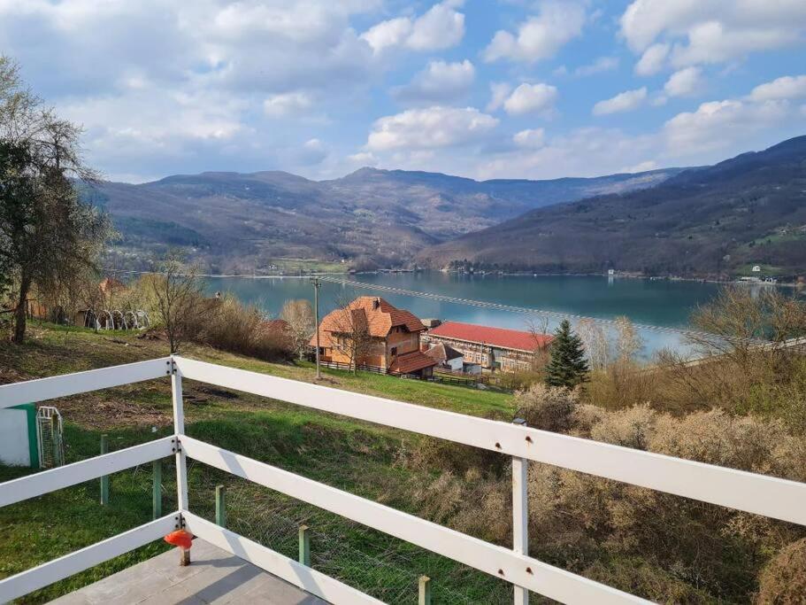 Green House with Lake View