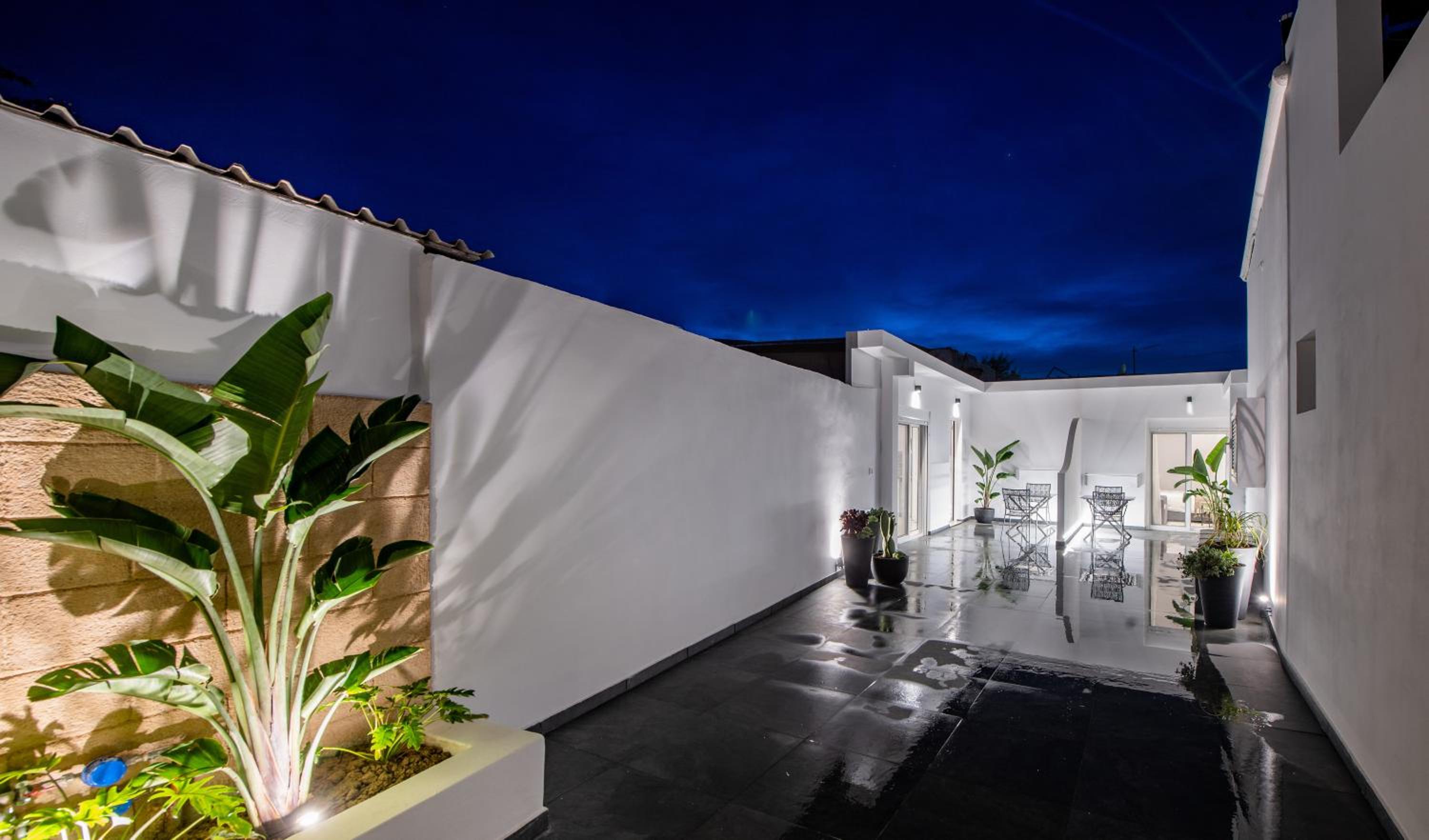 Sunwaves Beach studio I