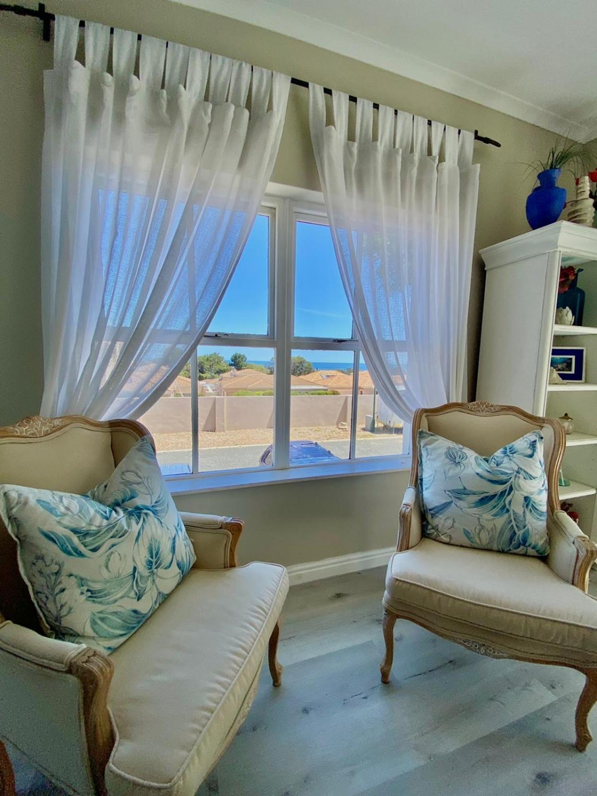 Ocean and mountain breeze view 4