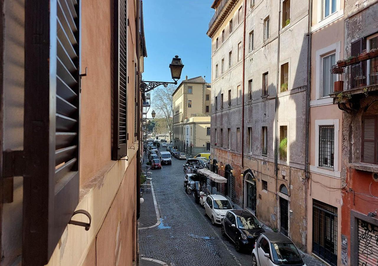 Style Suite Lucia near Piazza Navona