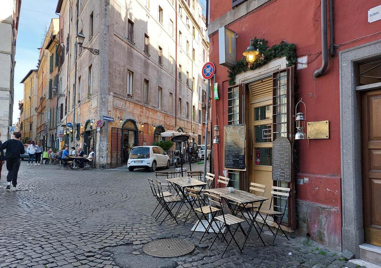 Style Suite Lucia near Piazza Navona